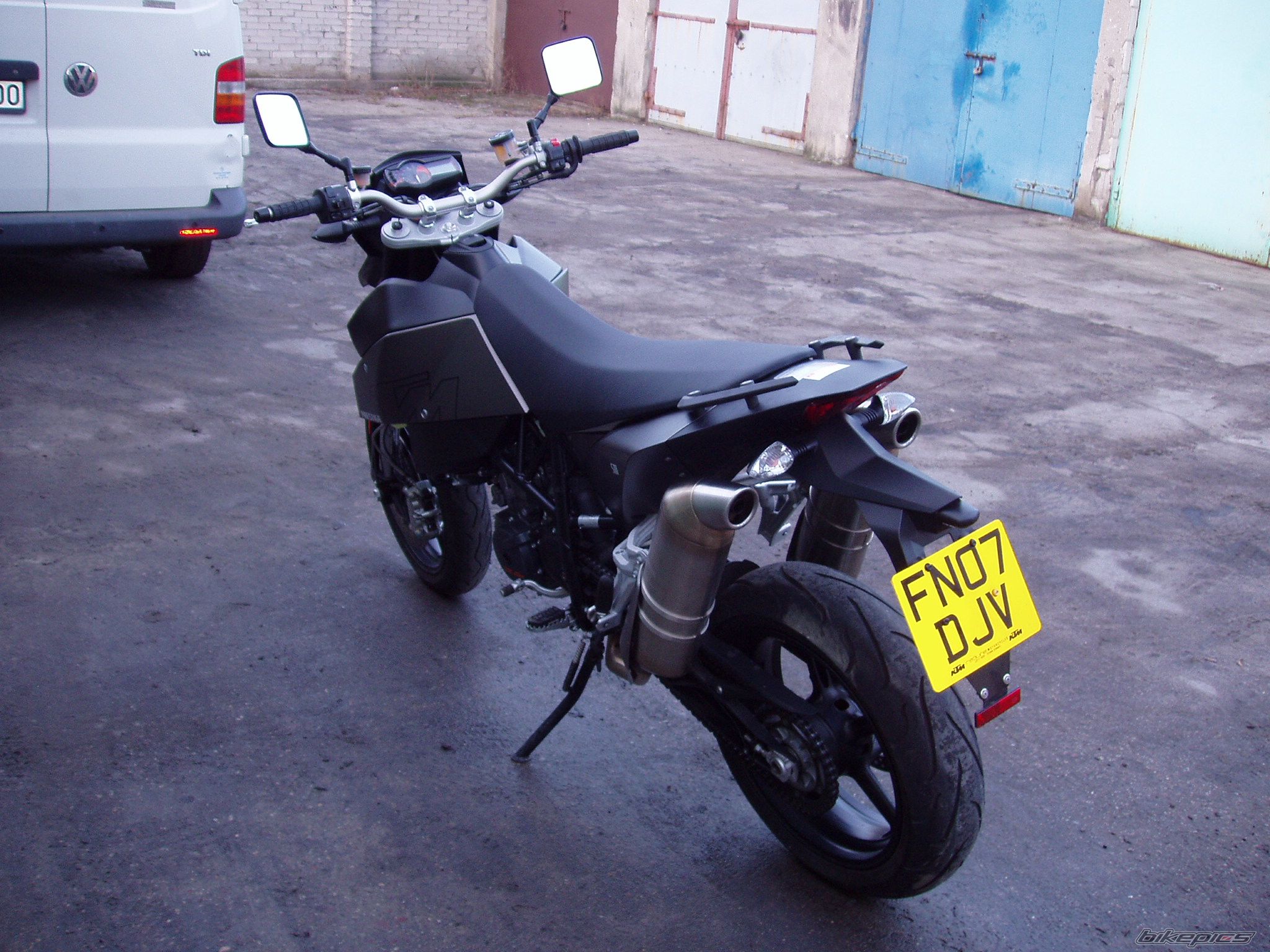 Photo 1569592