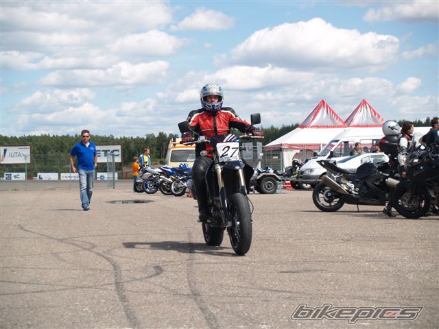 Photo 1569600