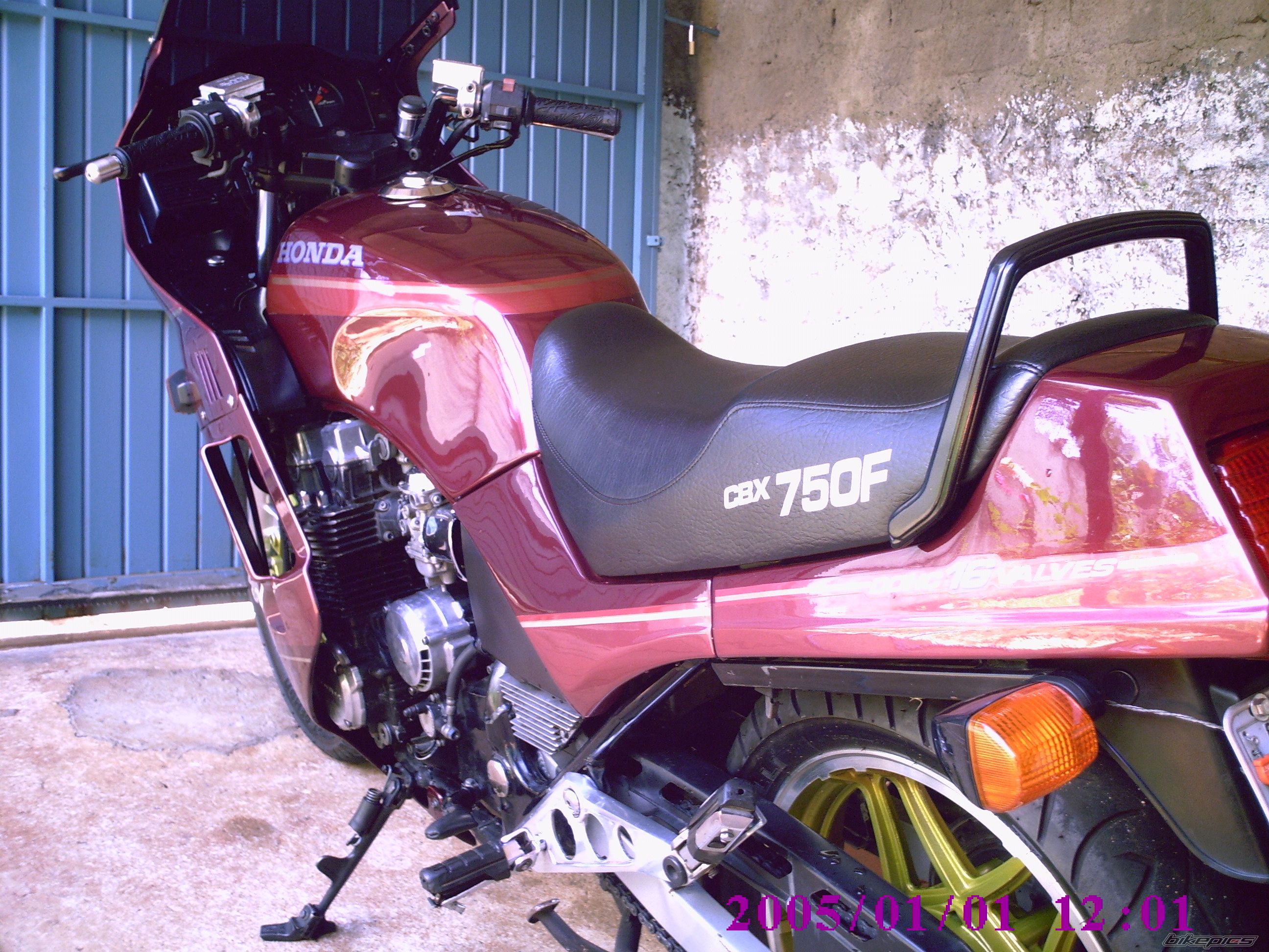 Photo 1569608