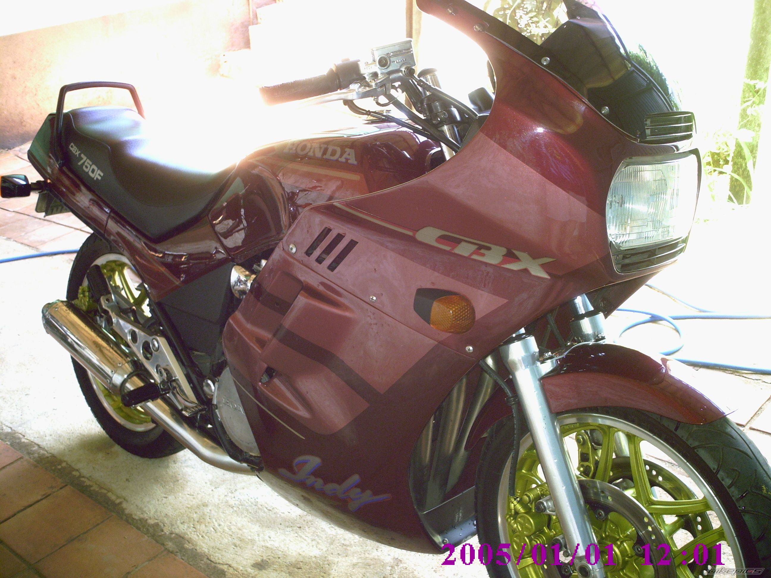 Photo 1569610