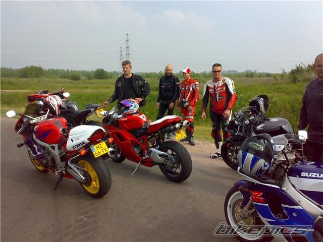 Photo 1569618
