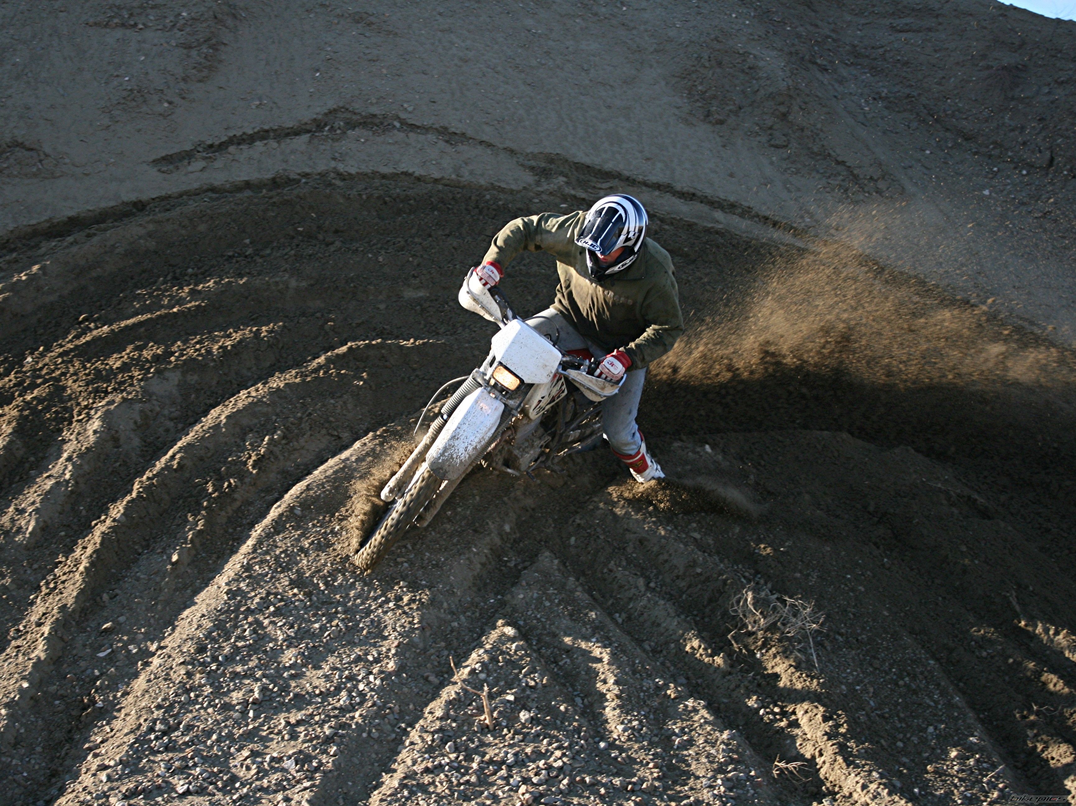 Bike Photo 1569646