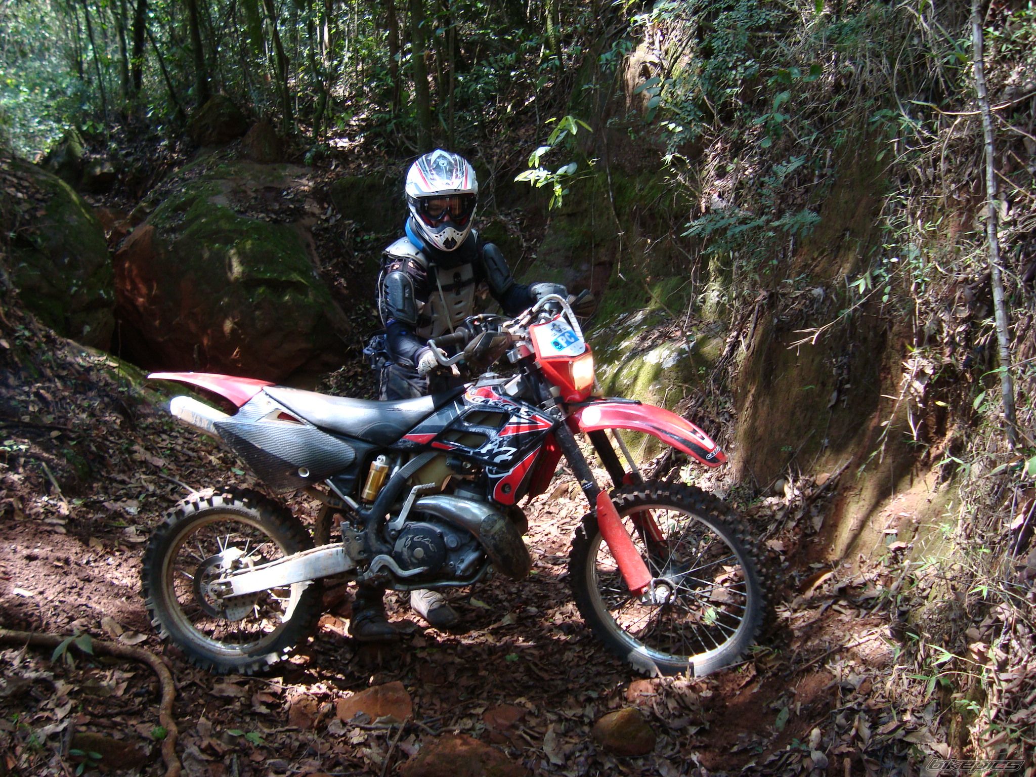 Photo 1569664
