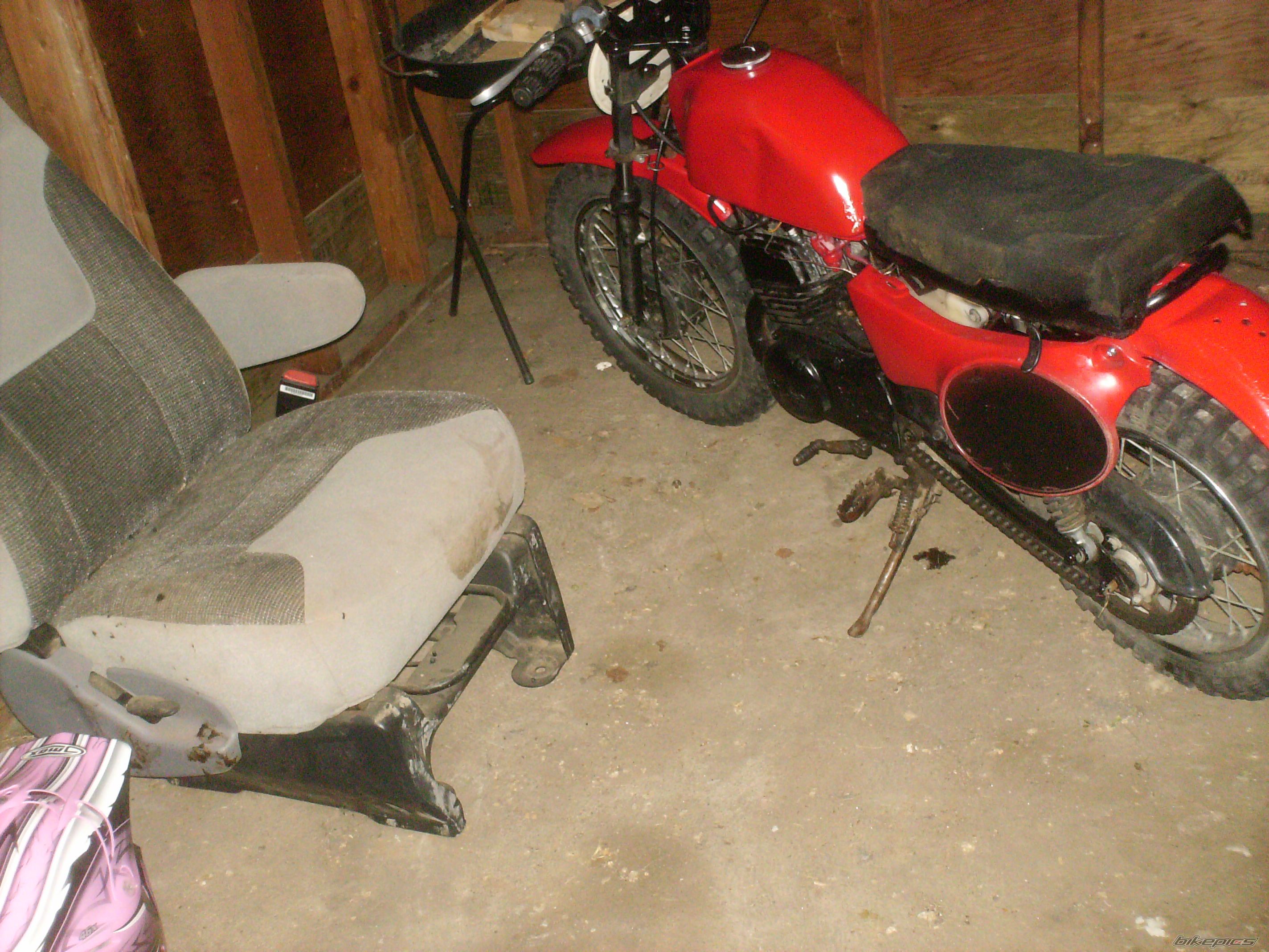 Photo 1569692