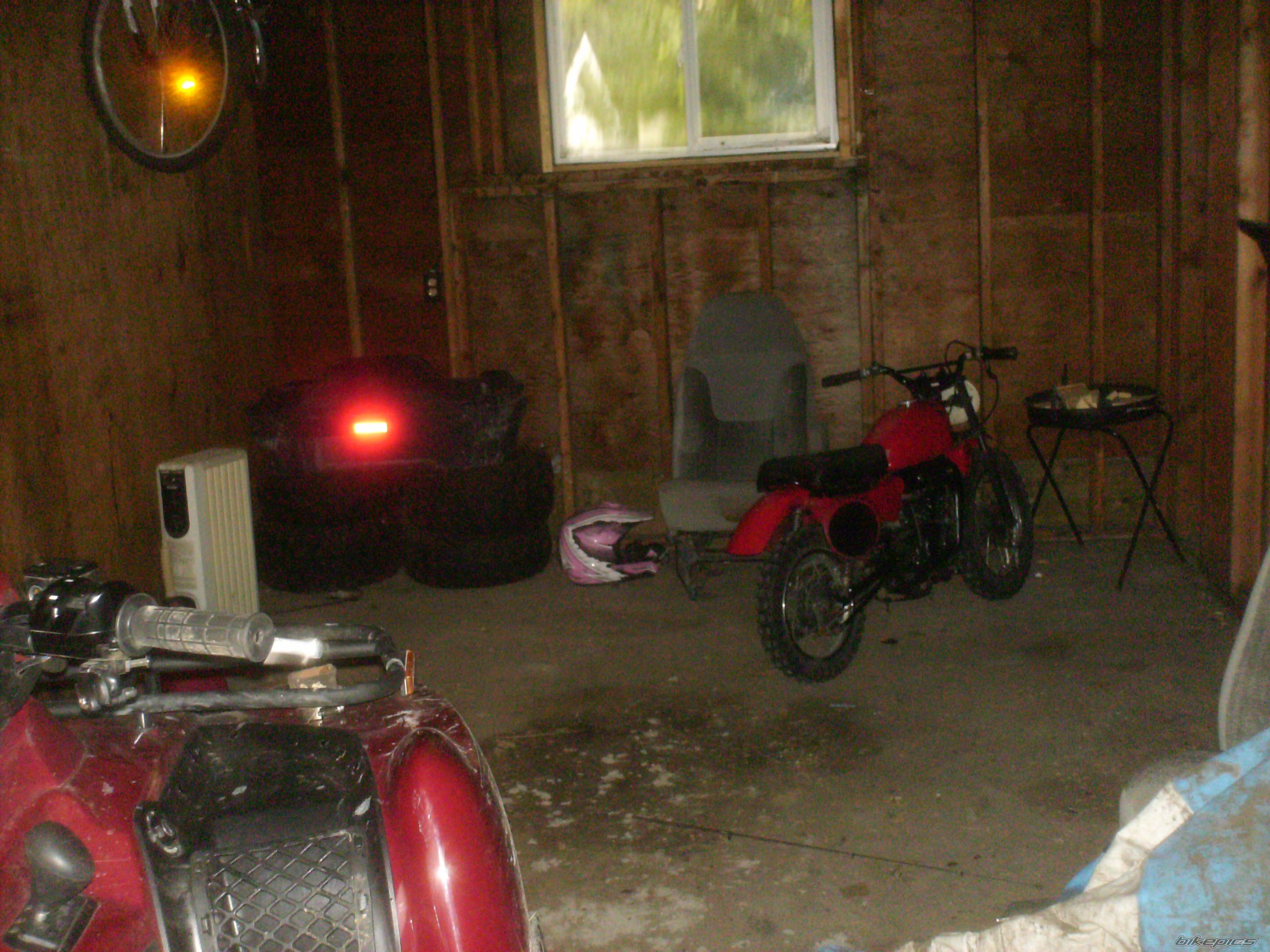 Photo 1569693