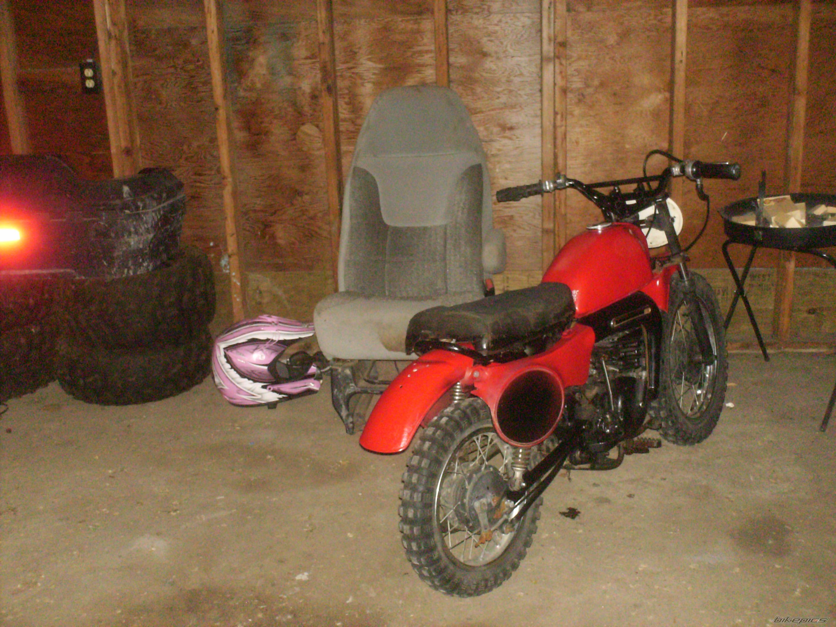 Photo 1569694