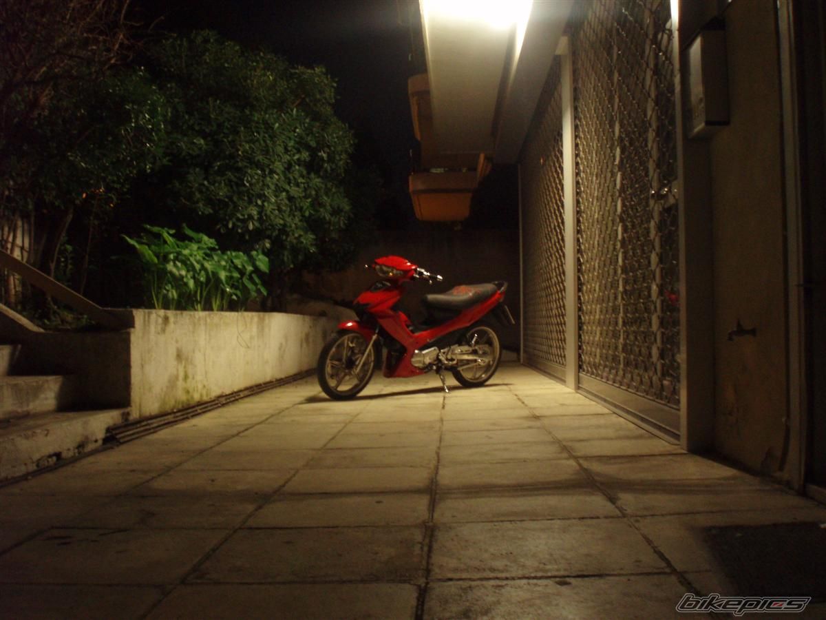 Photo 1569717