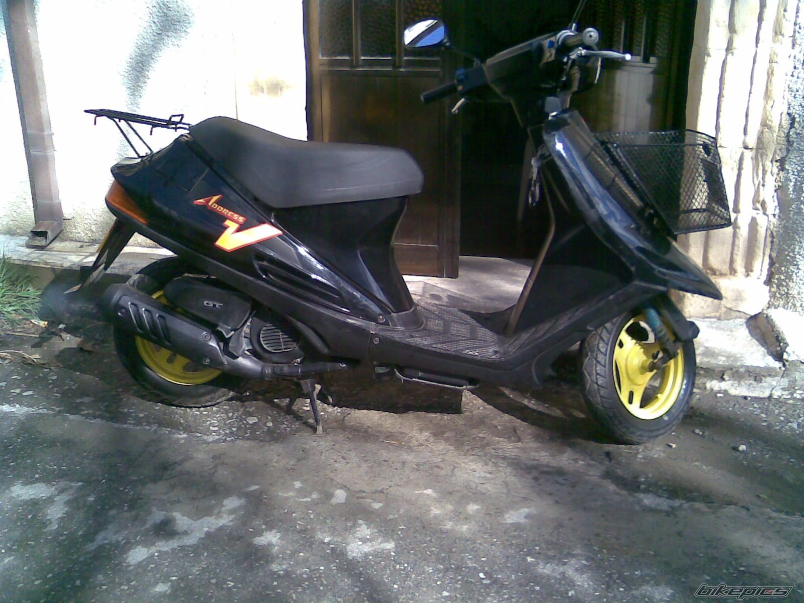 Photo 1569882