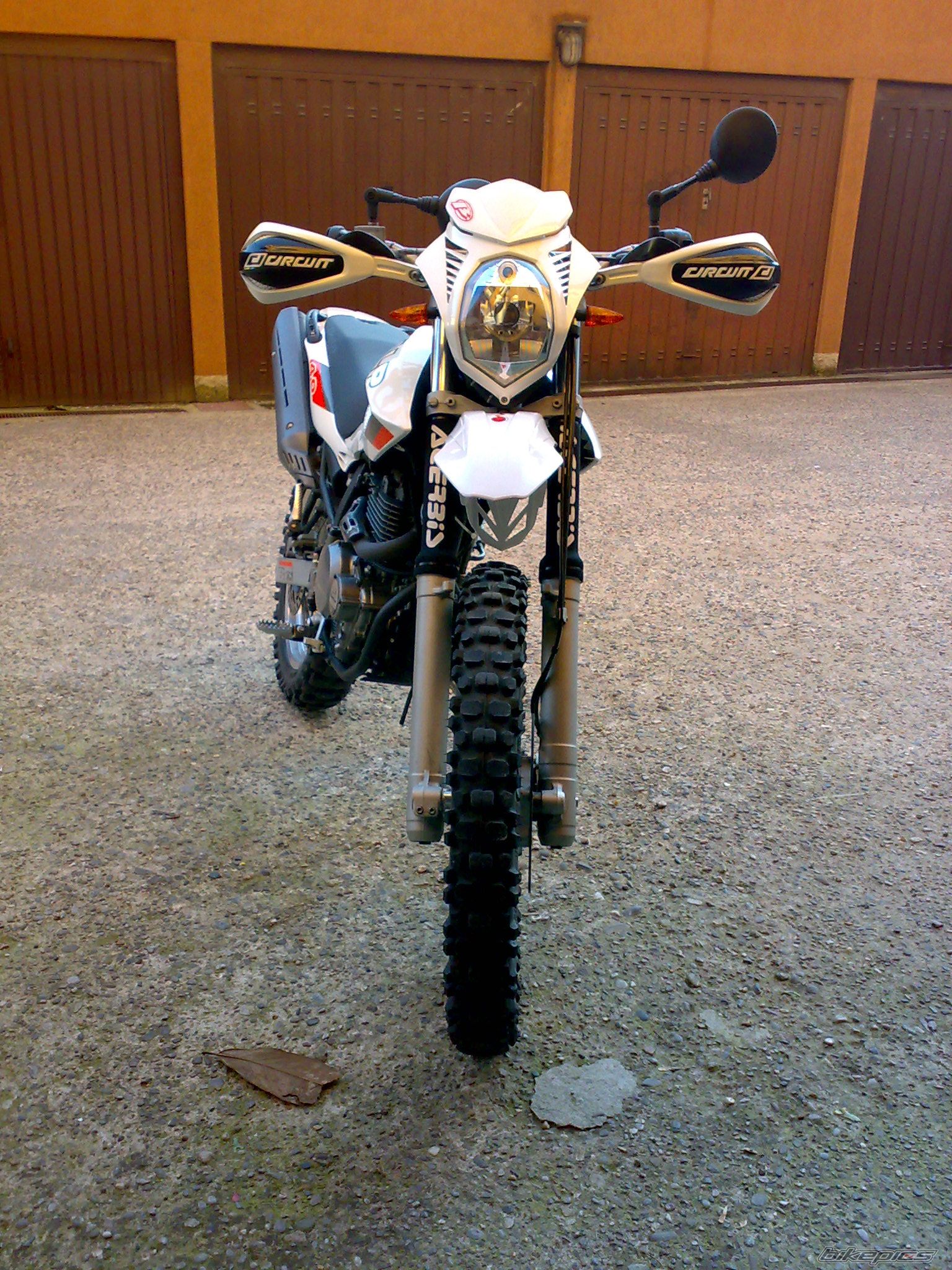 Bike Photo 1569883