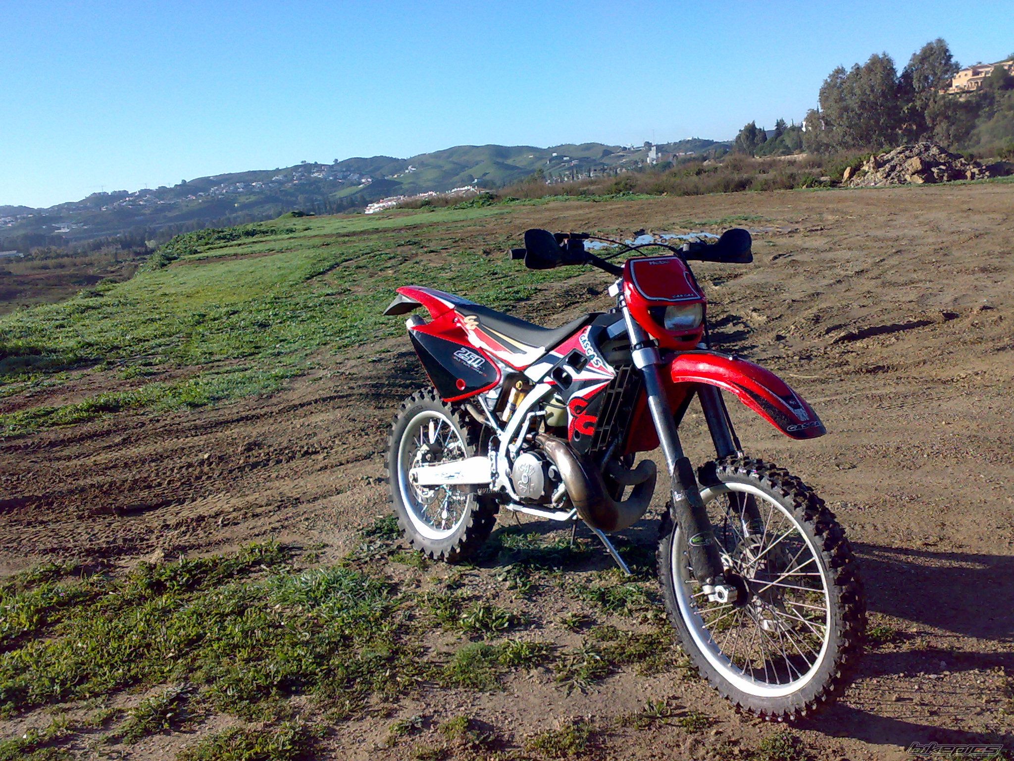 Photo 1569899