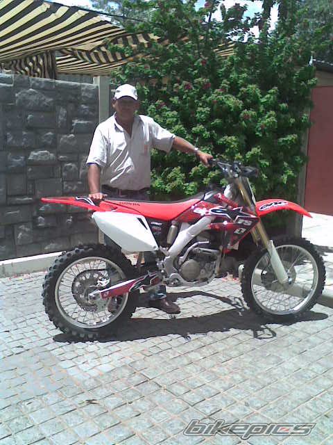 Photo 1569994