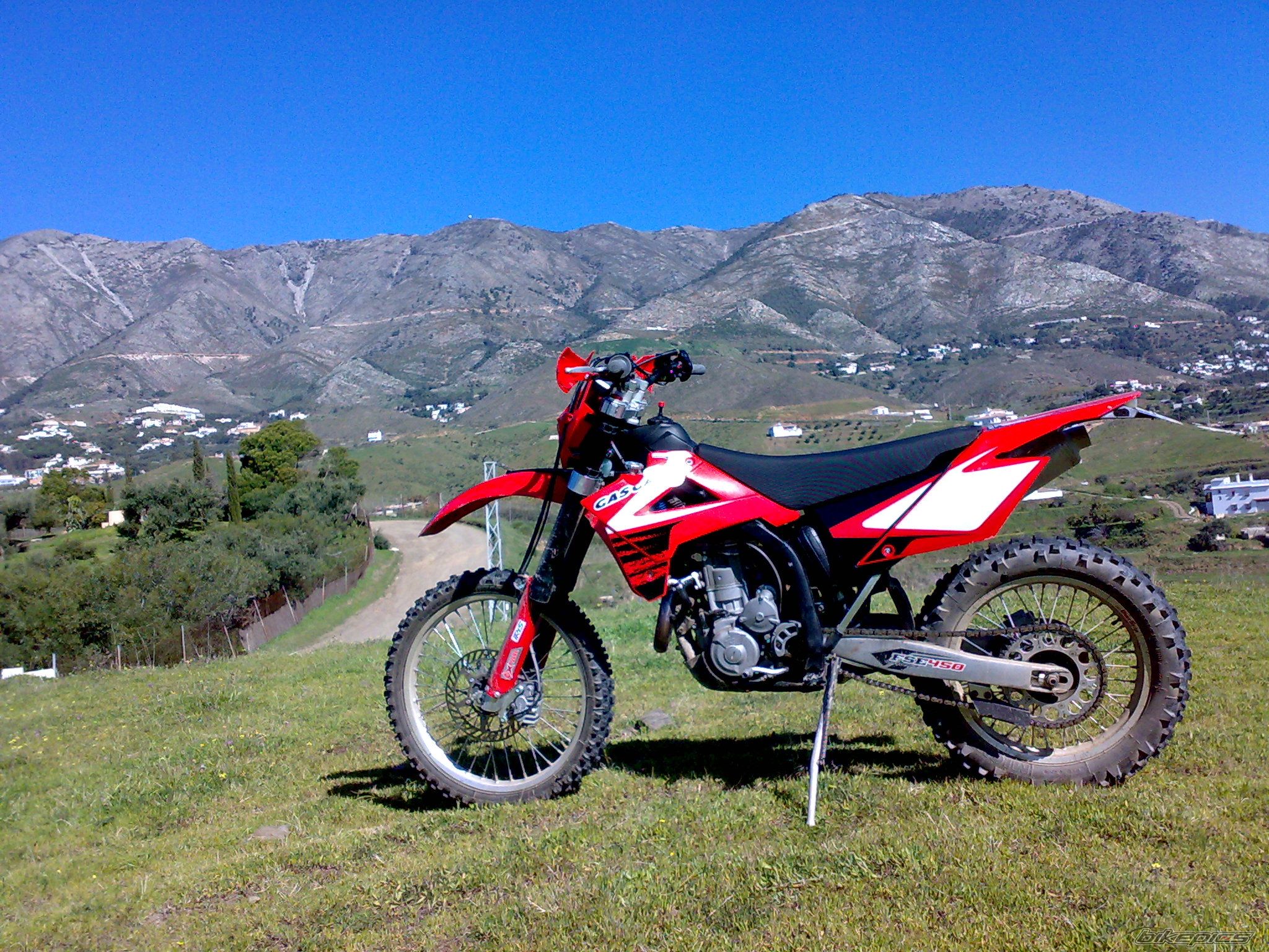 Photo 1570074