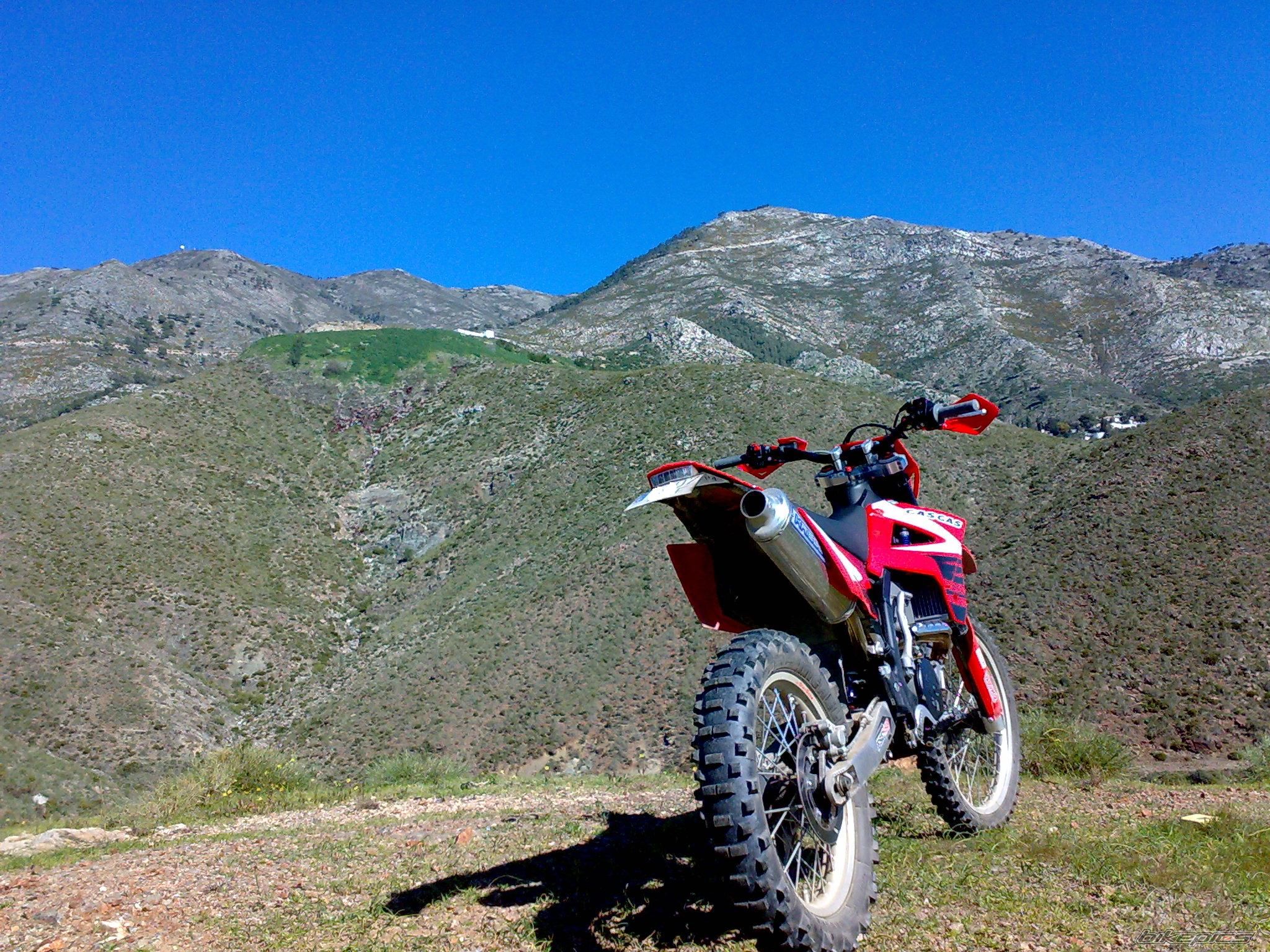 Photo 1570085