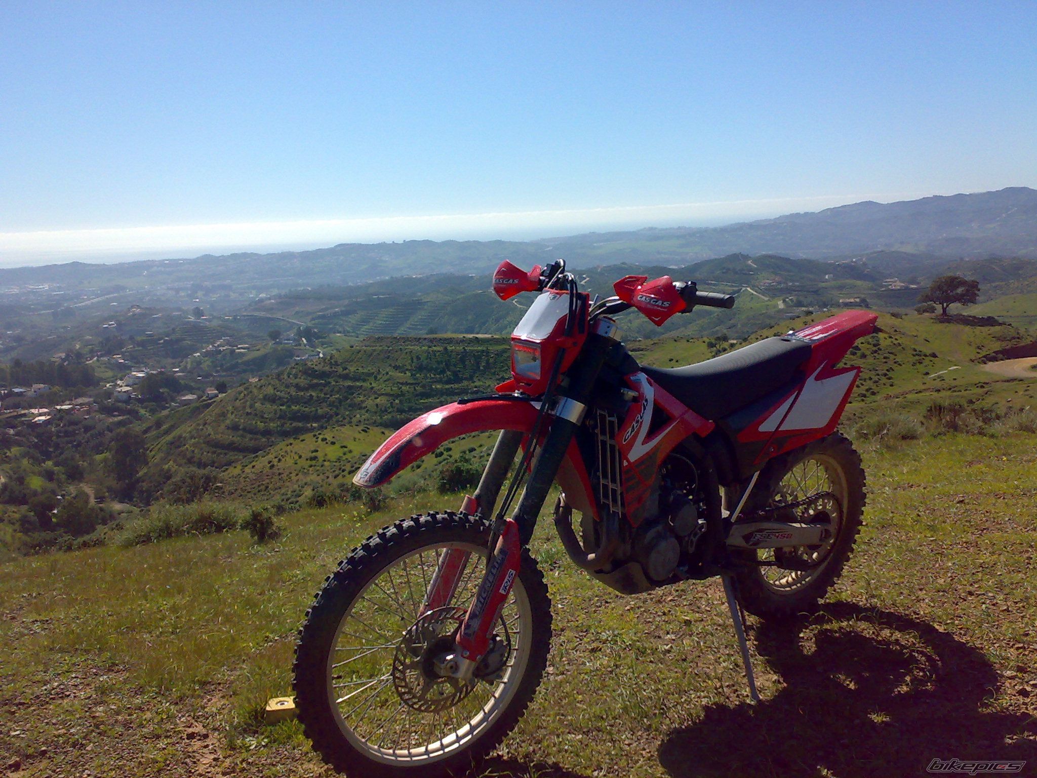 Photo 1570087