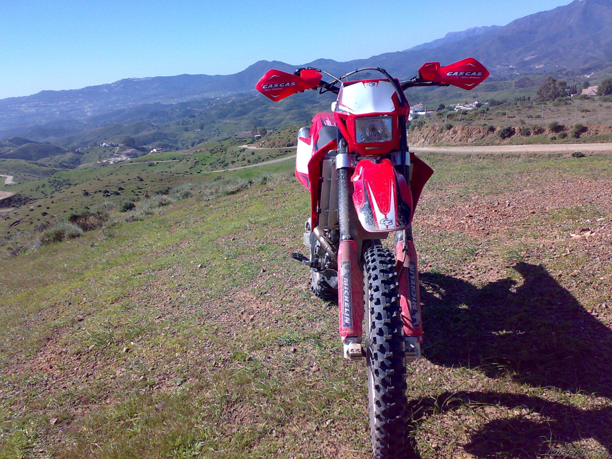 Photo 1570089