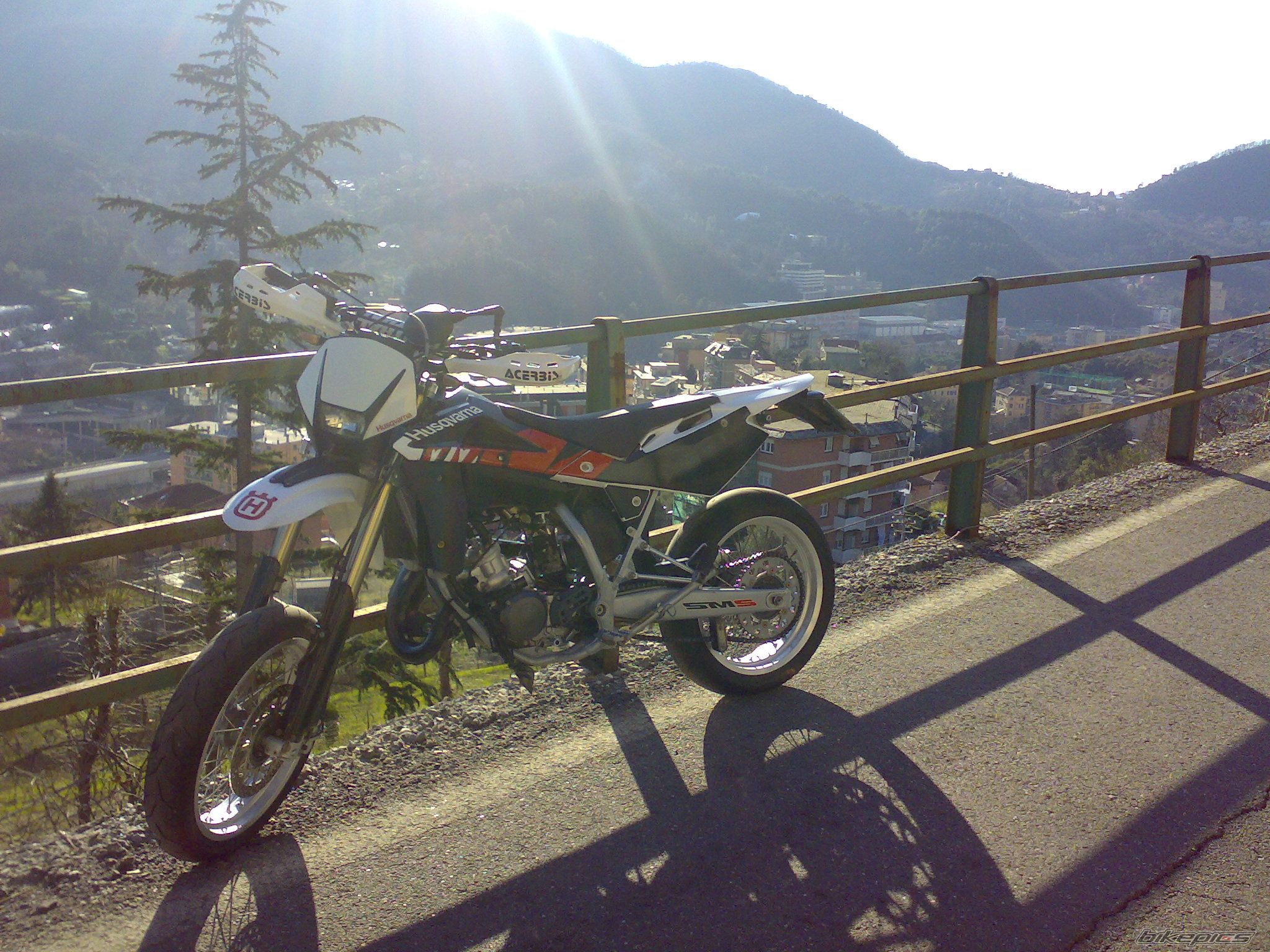 Photo 1570330