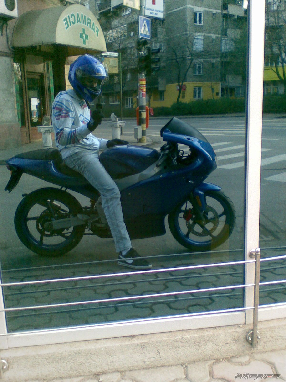 Photo 1570344