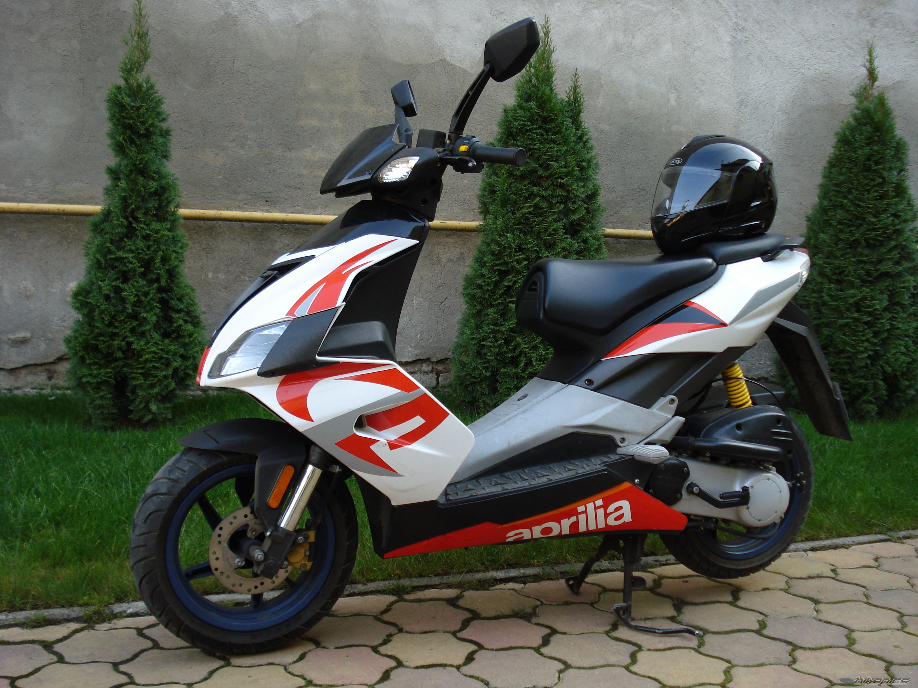 Bike Photo 1570555