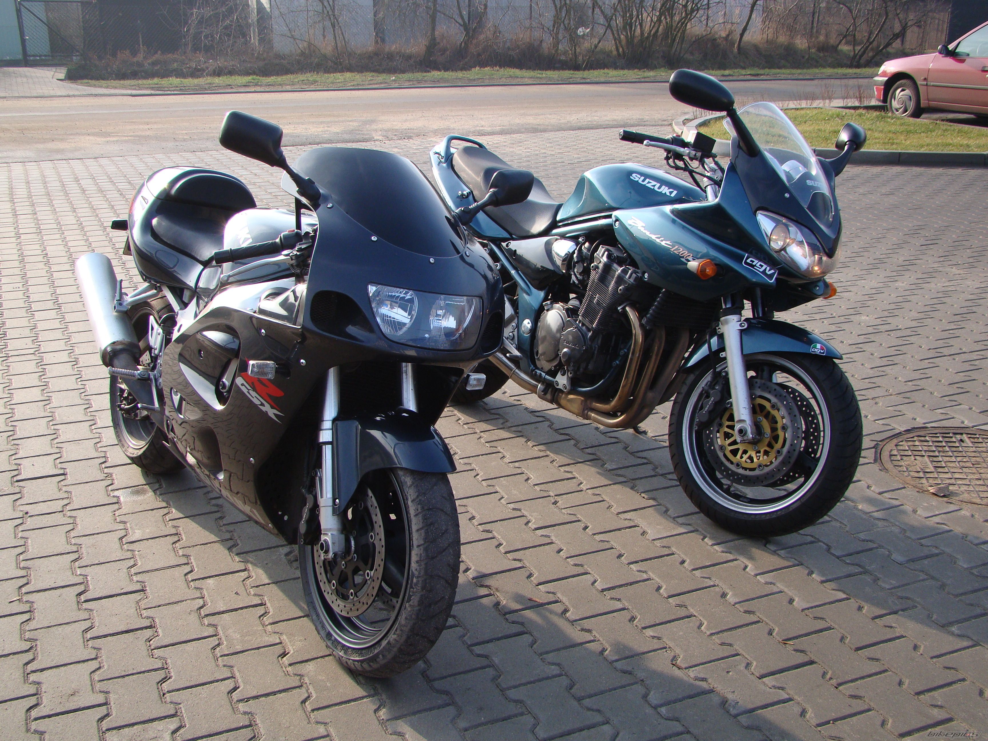 Photo 1570968