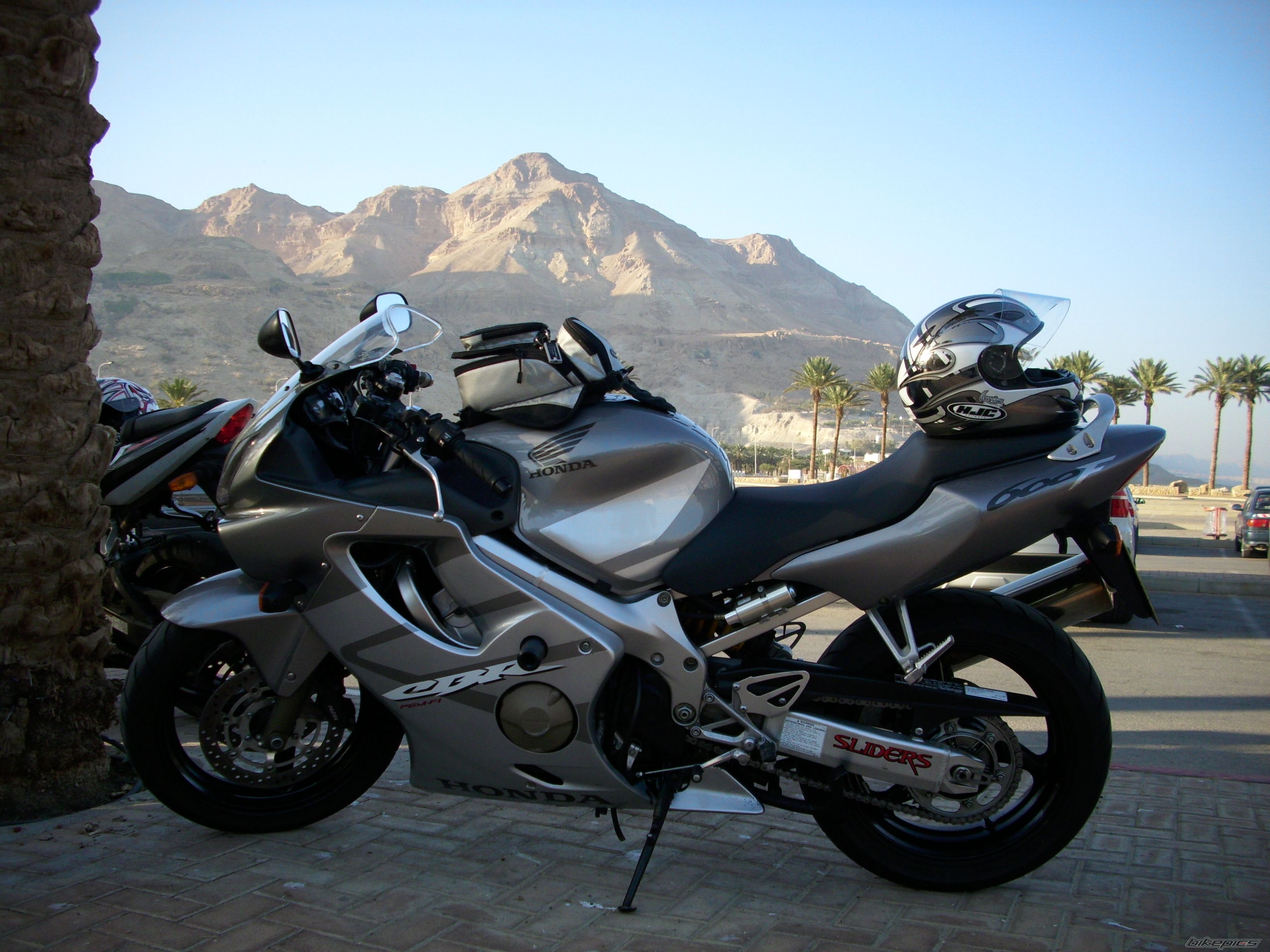Photo 1571572