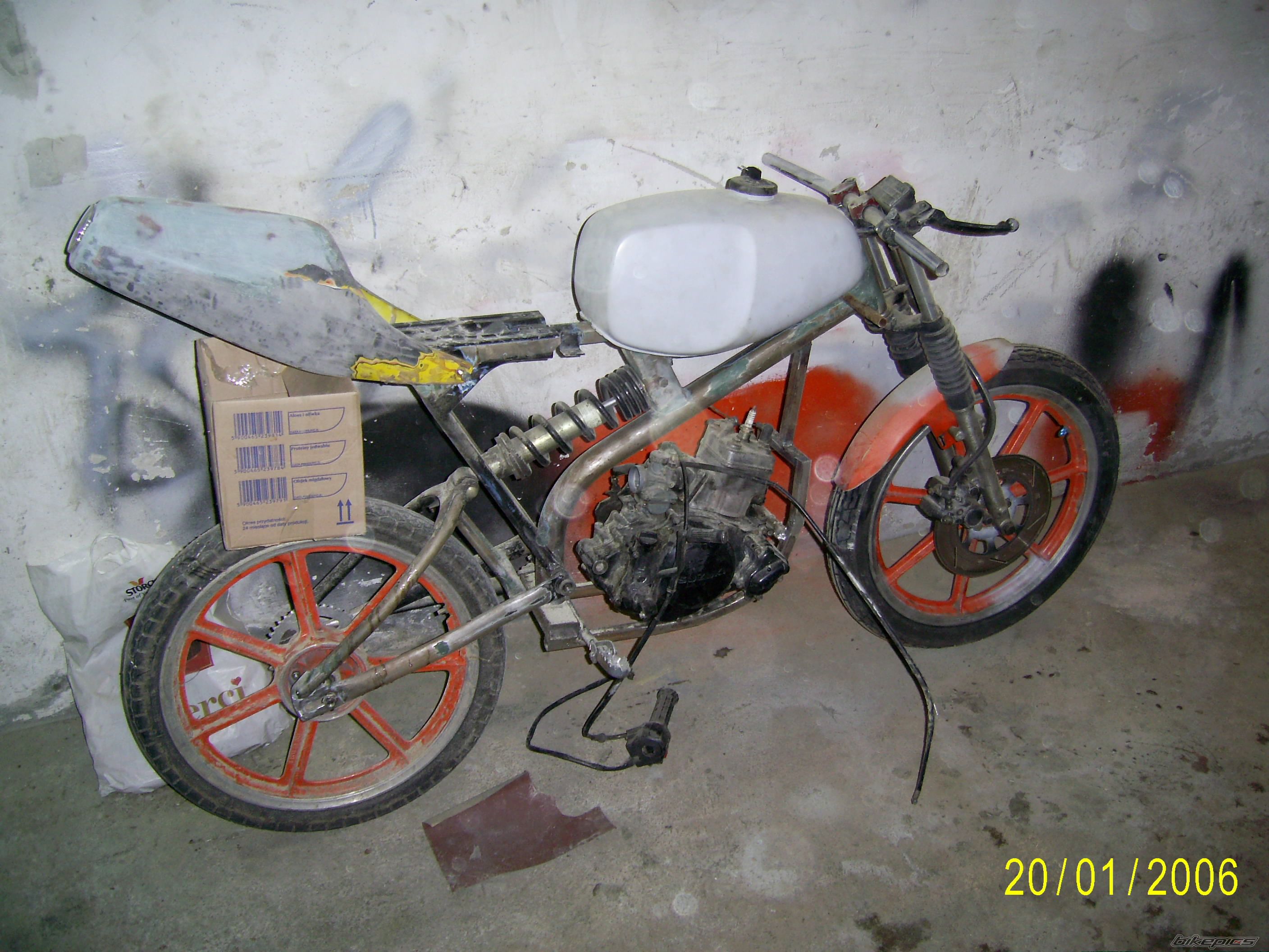 Photo 1571792