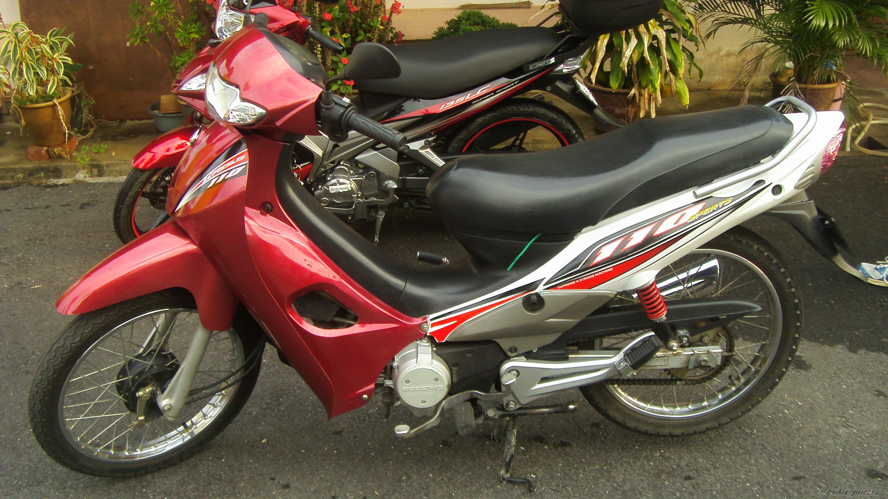 Photo 1571980