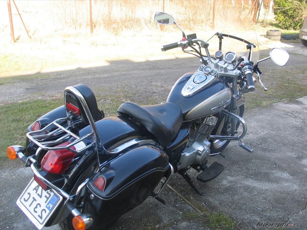 Photo 1571996