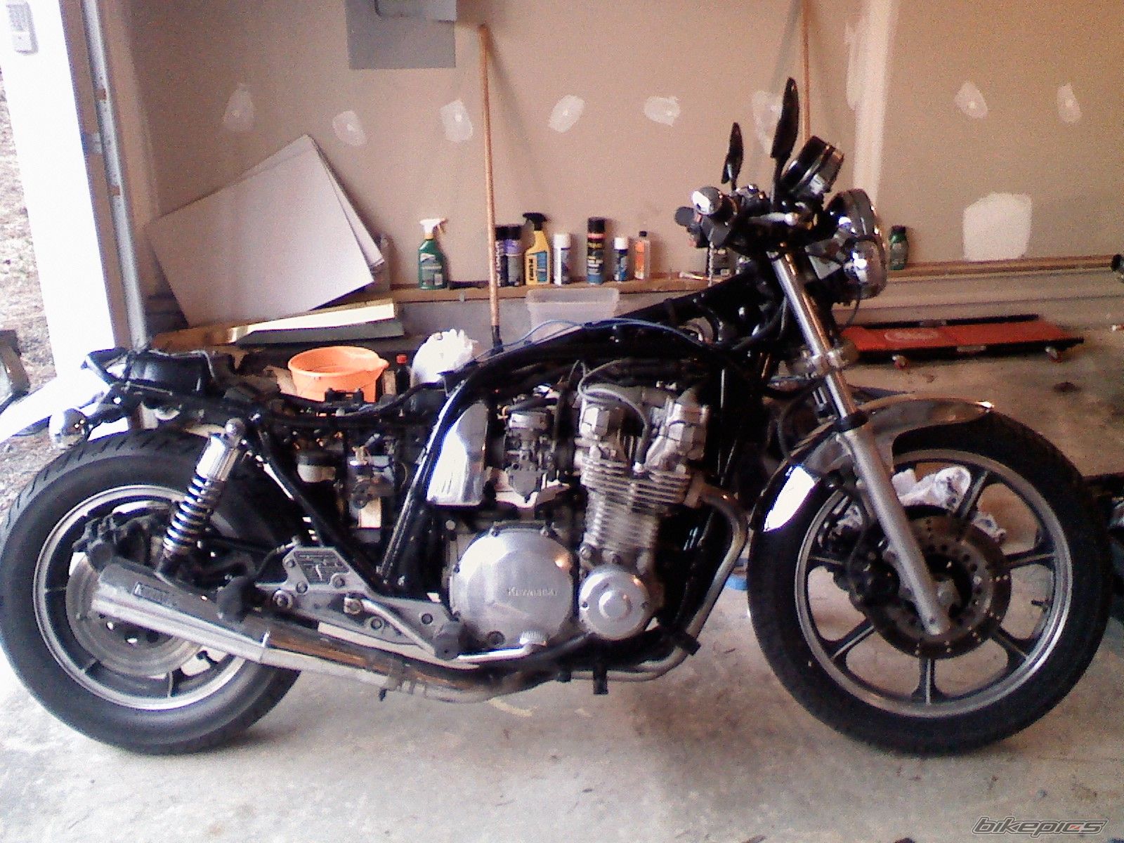 Photo 1572048