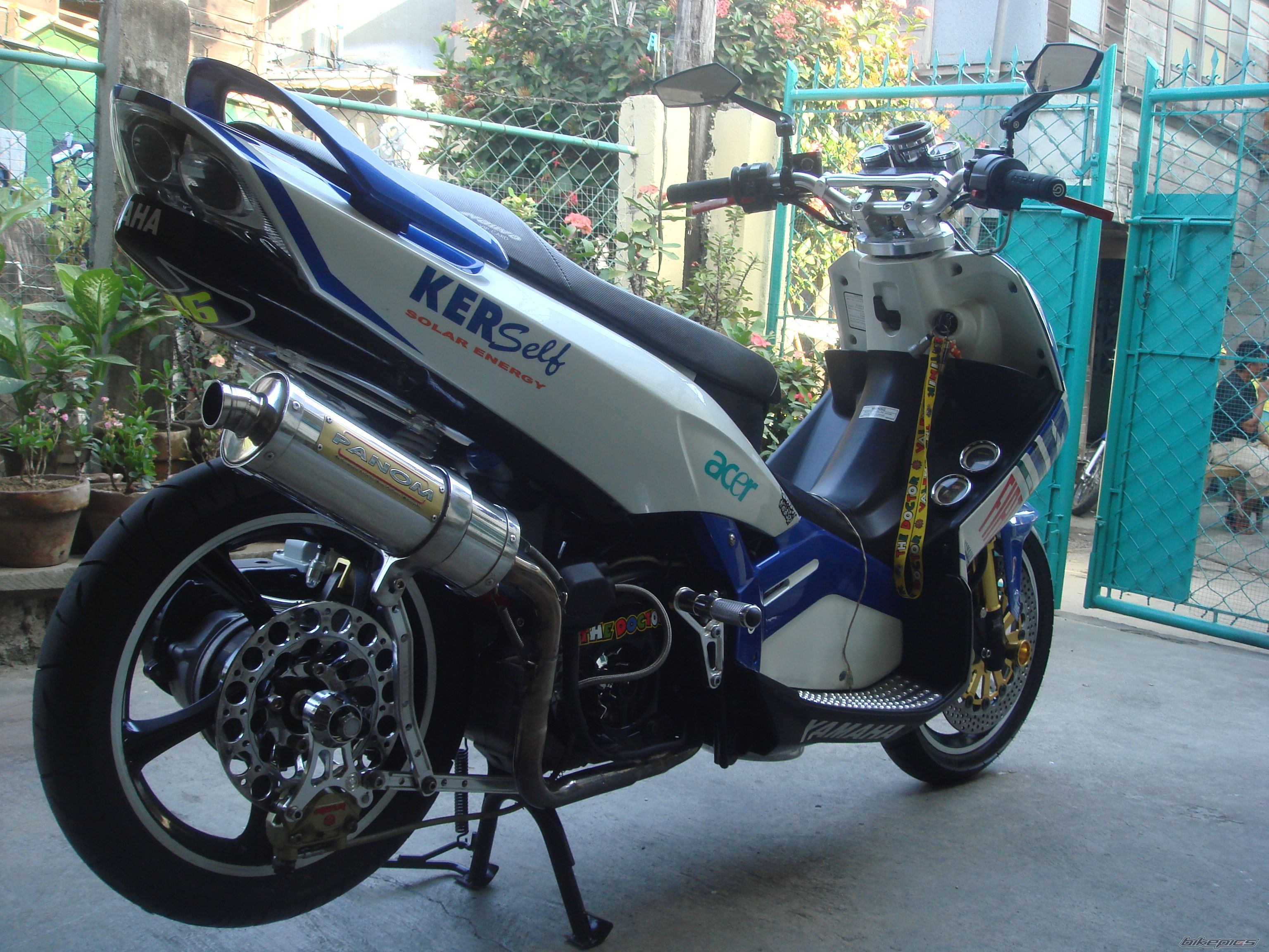 Photo 1572168