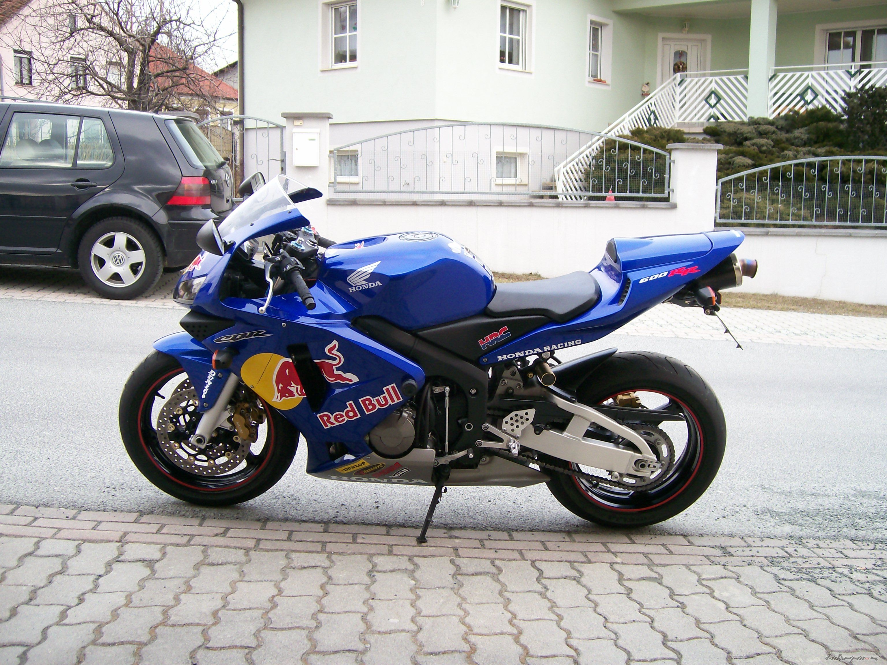 Photo 1572184