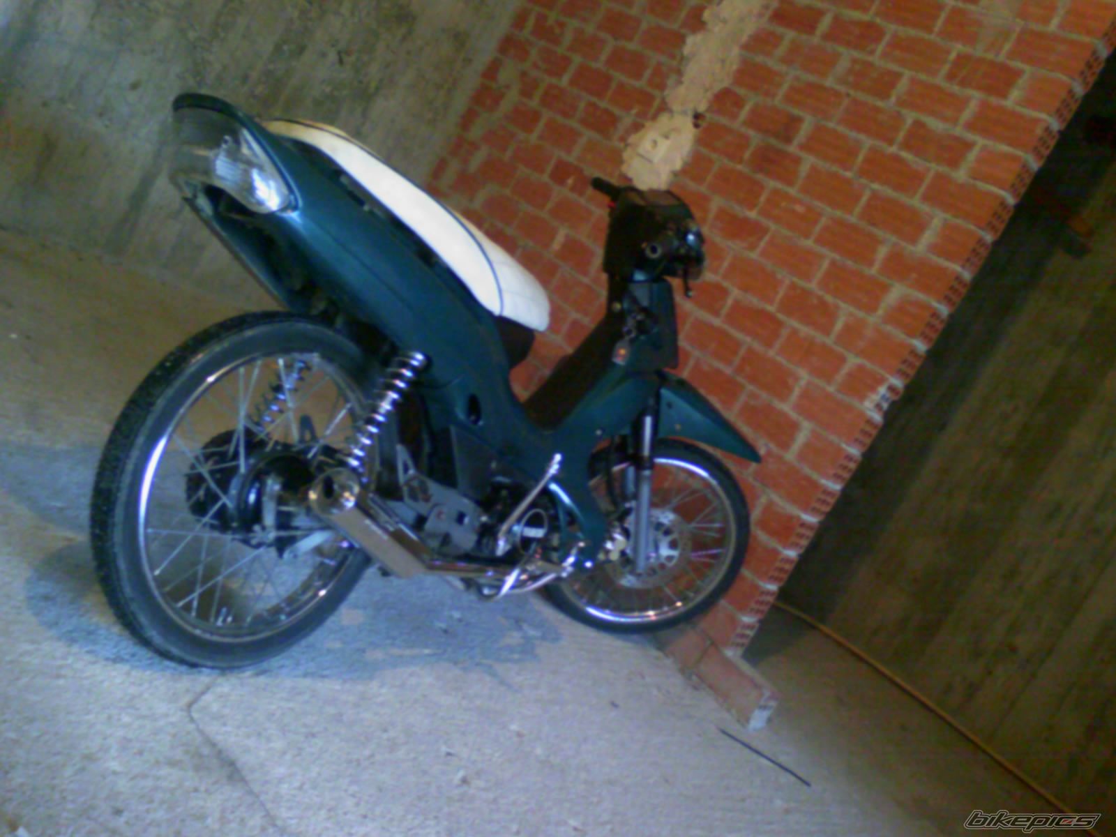Photo 1572282