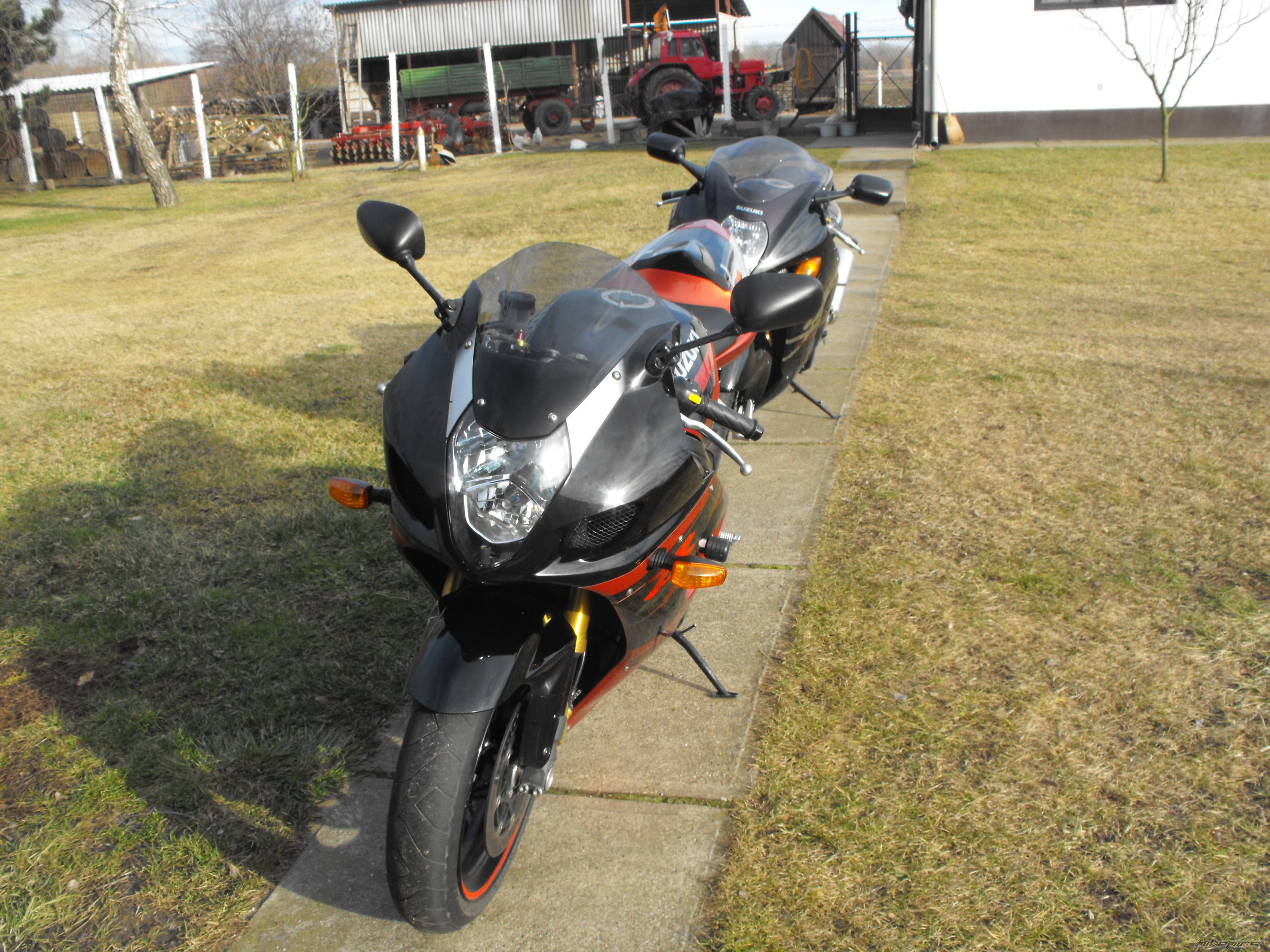 Photo 1572430