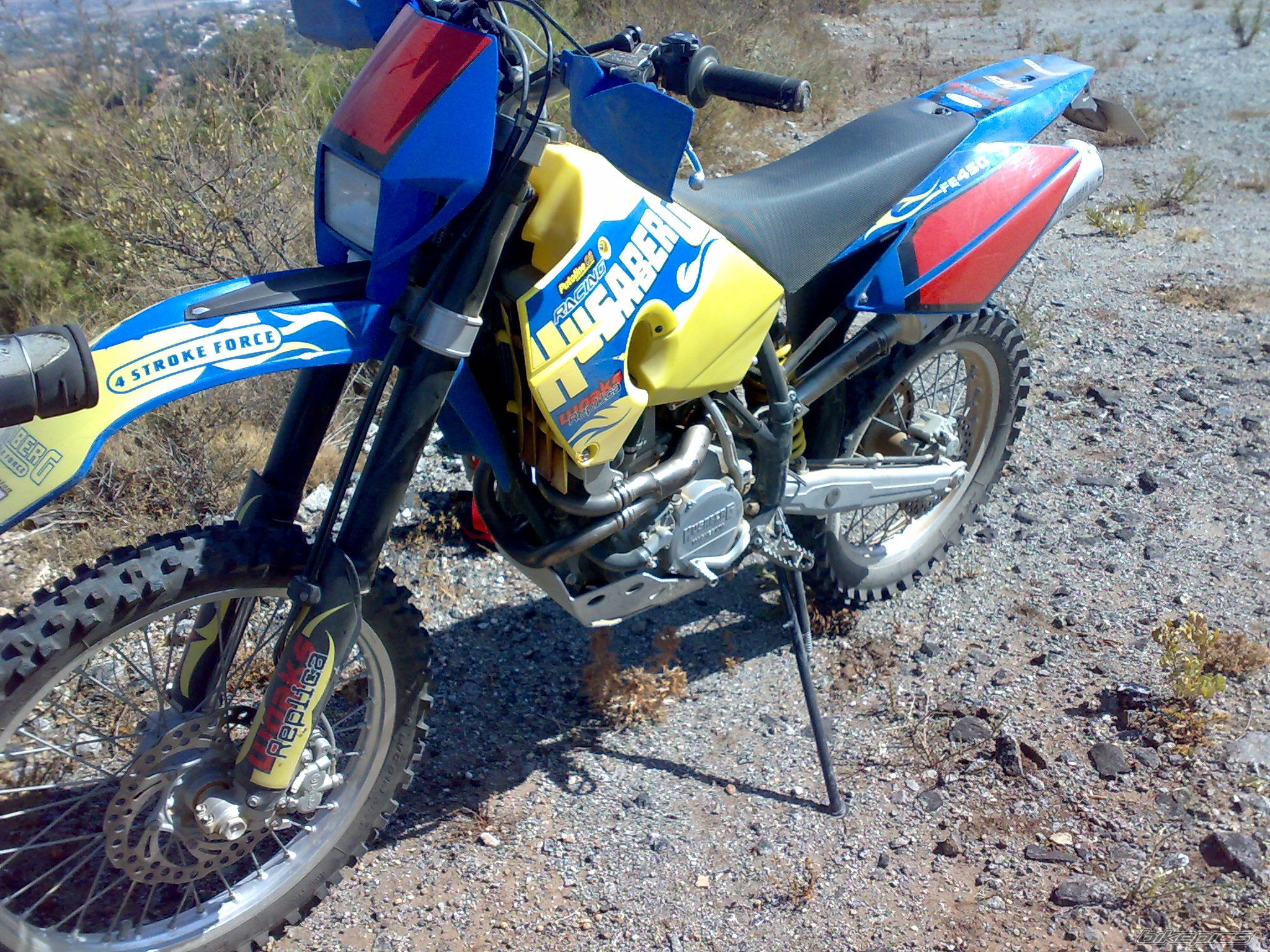 Photo 1572507