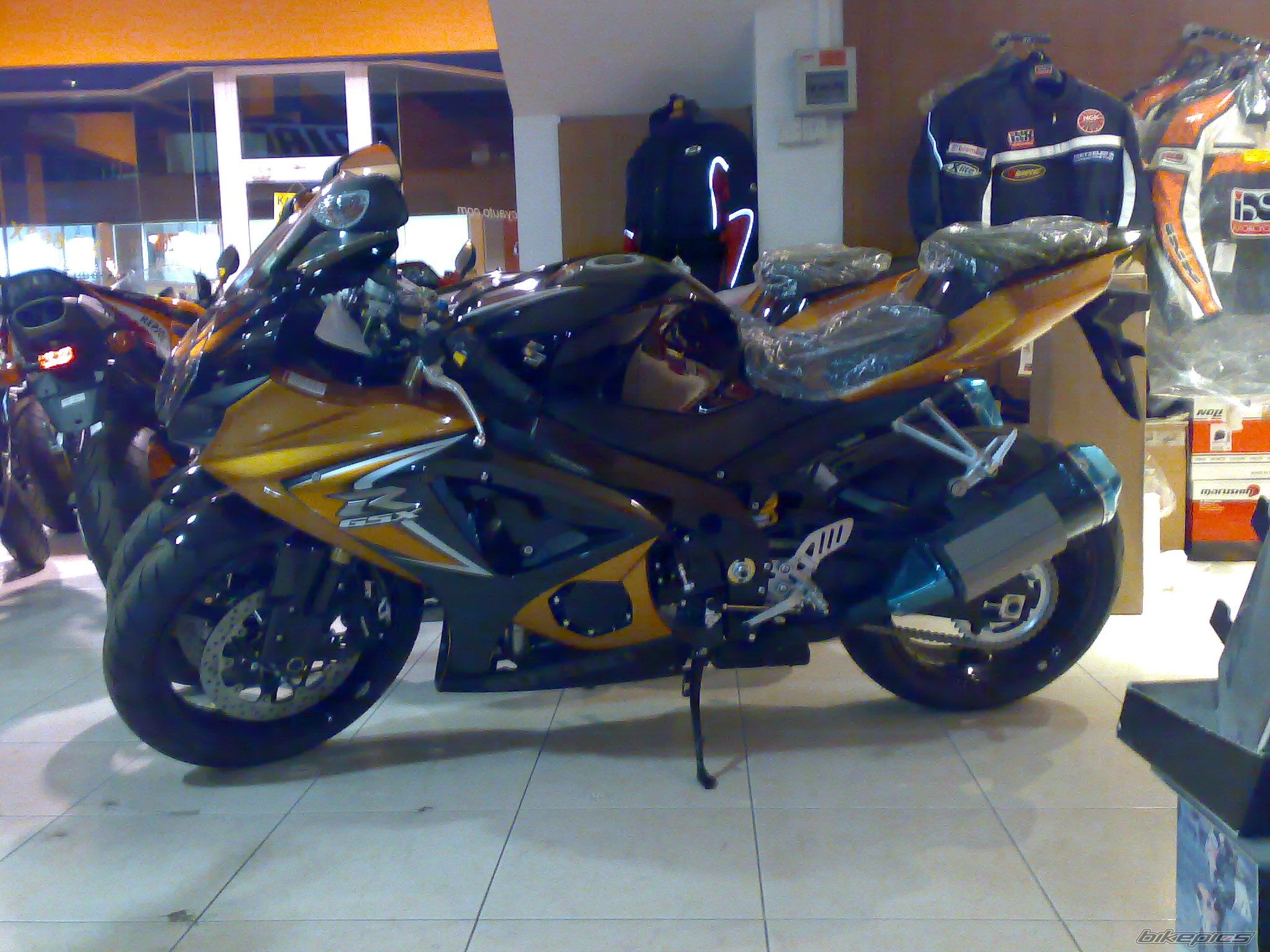Bike Photo 1572681