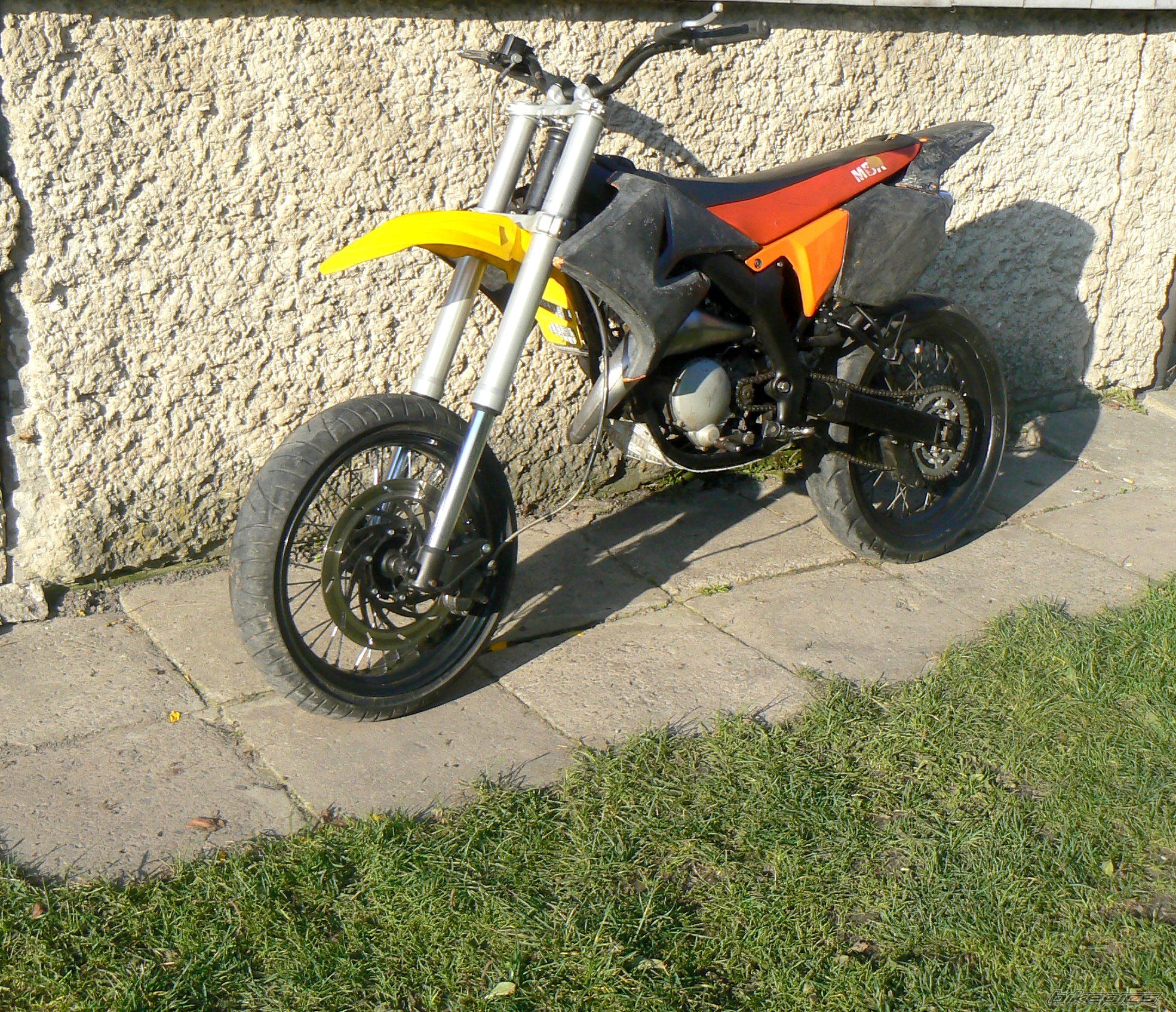 Photo 1572781