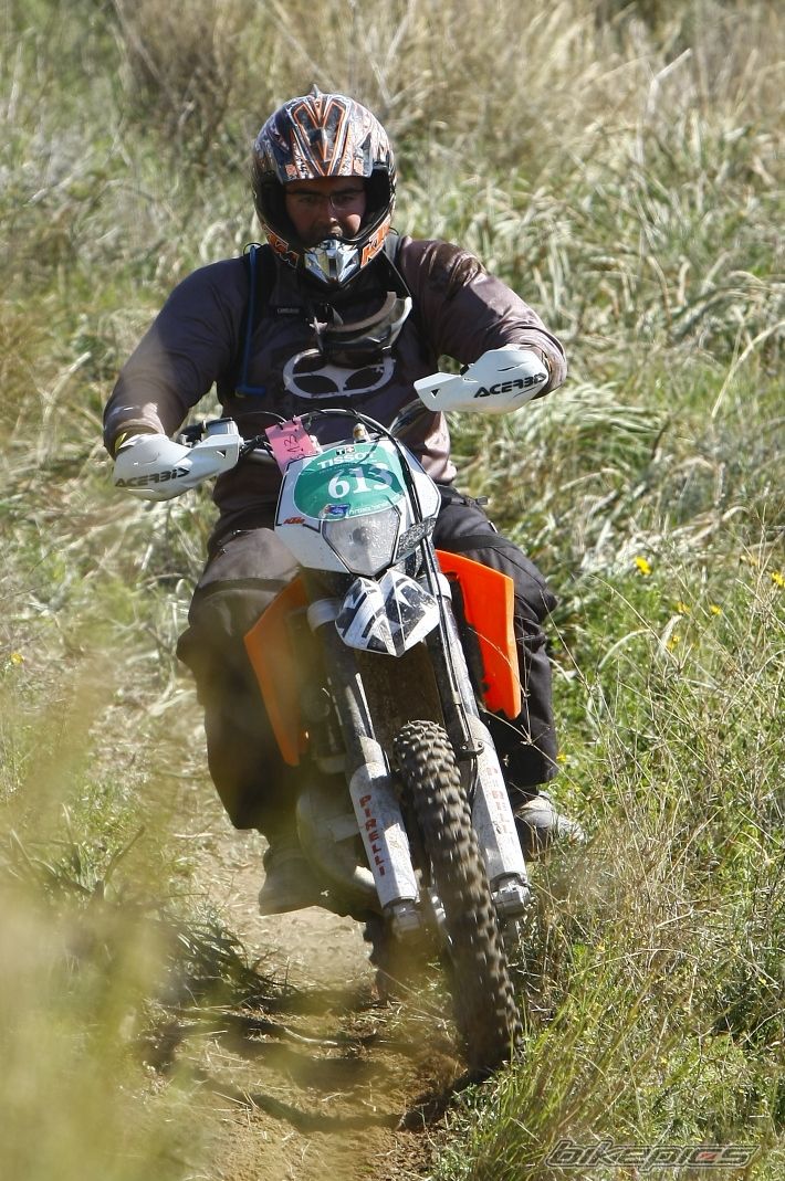Photo 1572824