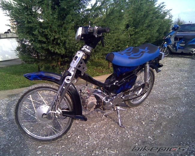 Photo 1572882
