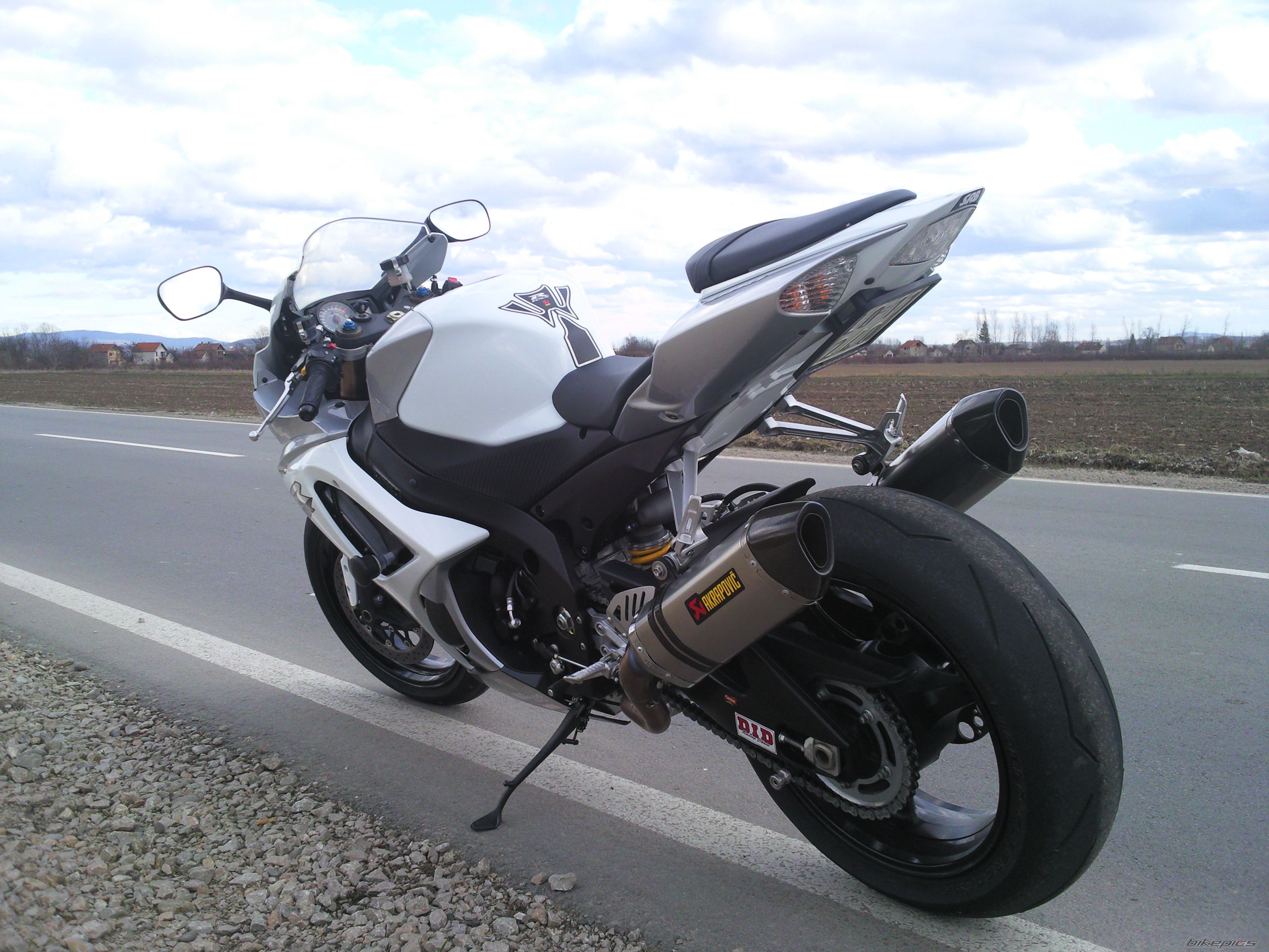 Photo 1572926