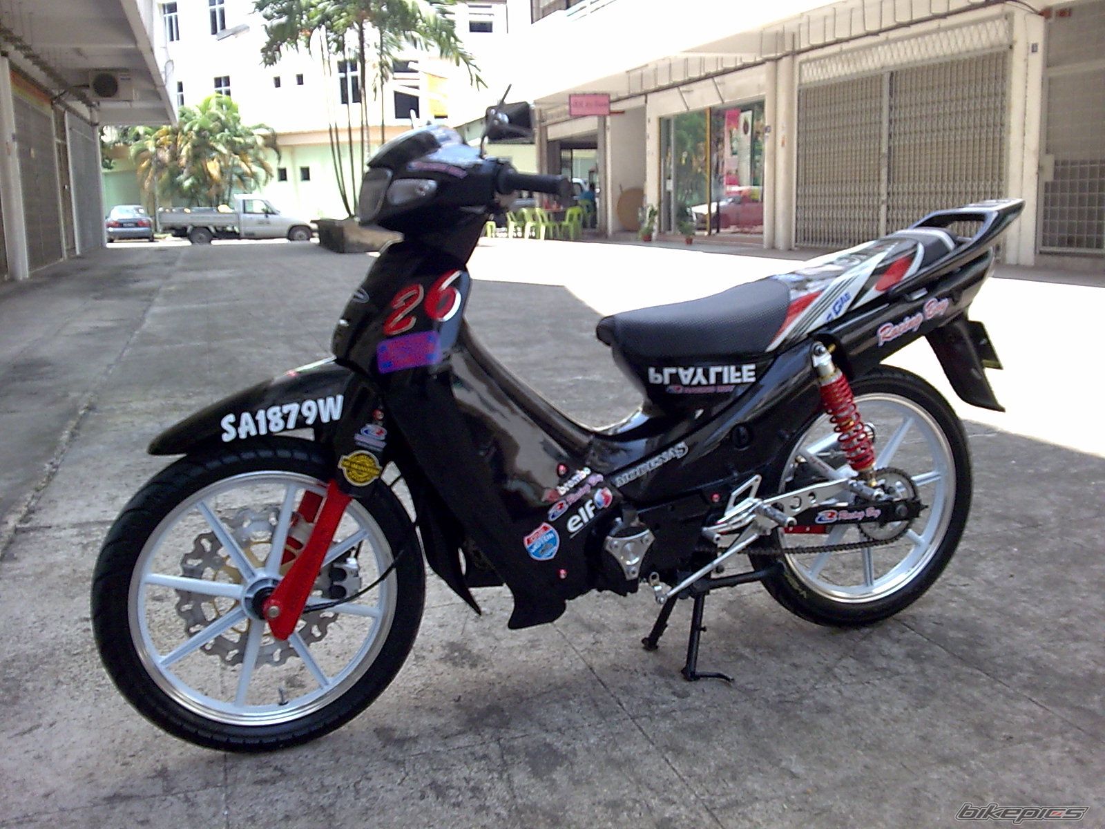 Photo 1572930