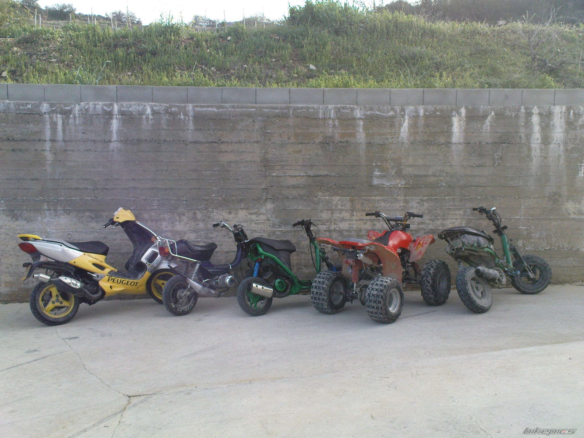 Photo 1572938