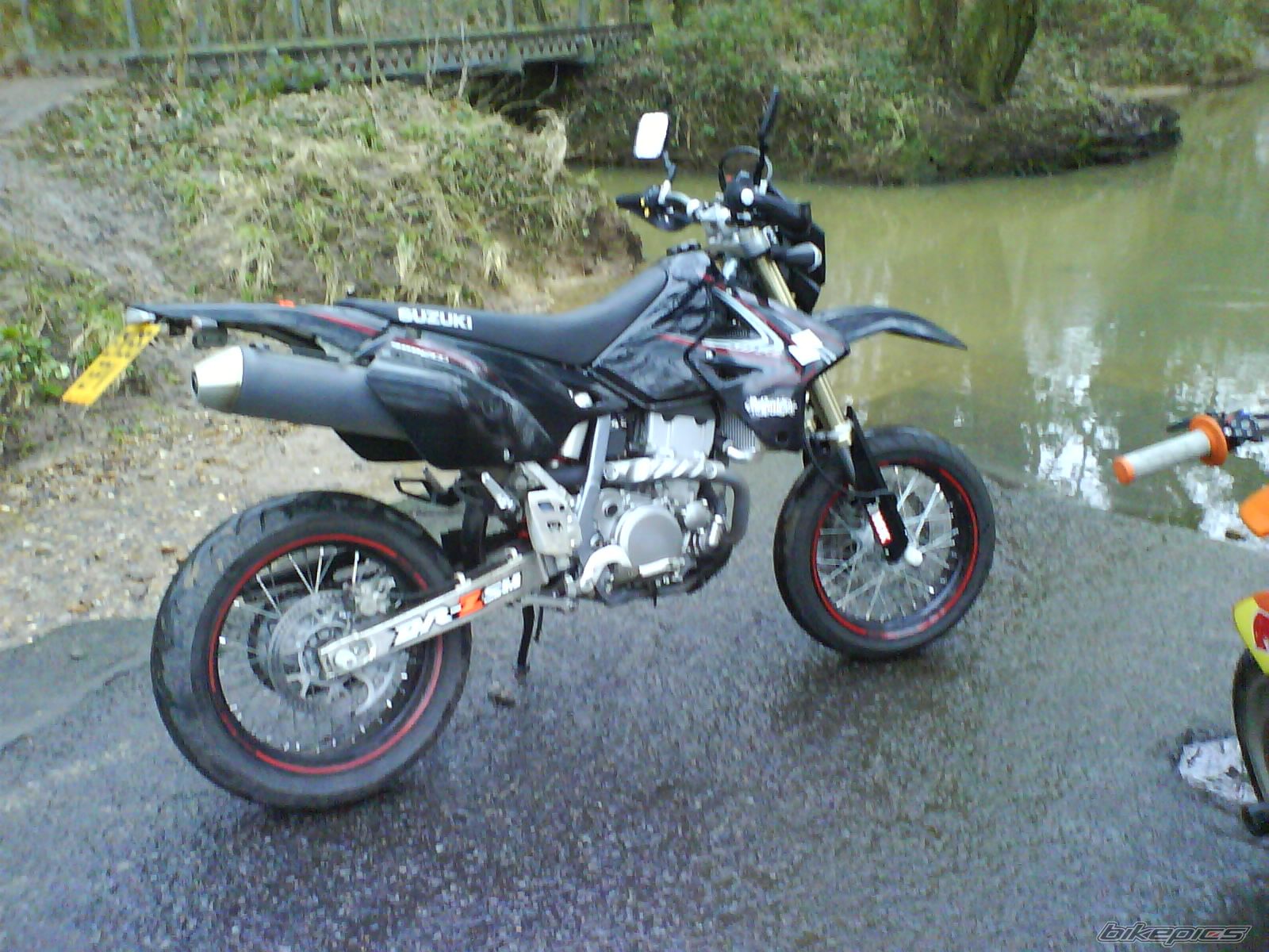 Photo 1573033