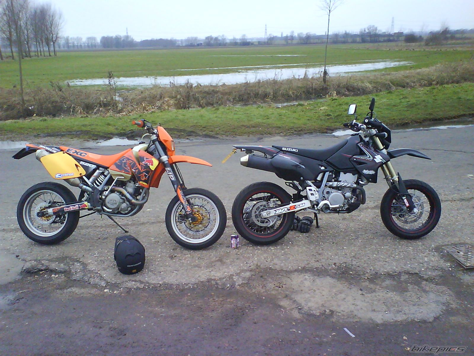 Photo 1573056