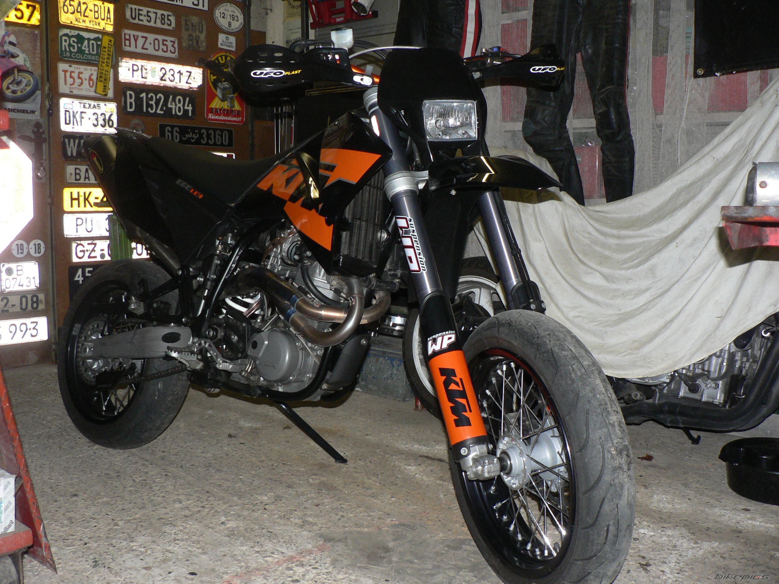 Photo 1573191