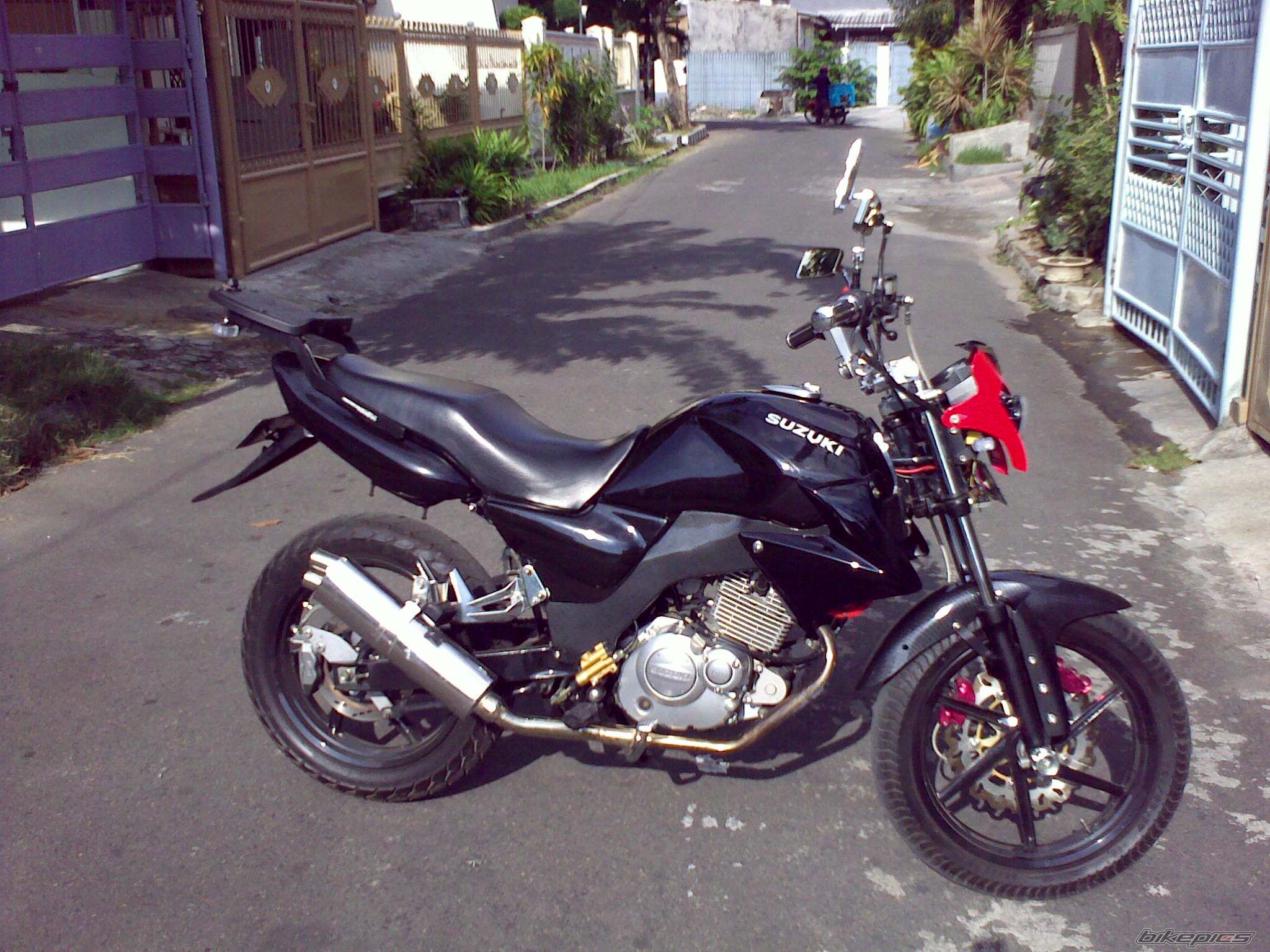 Photo 1573244