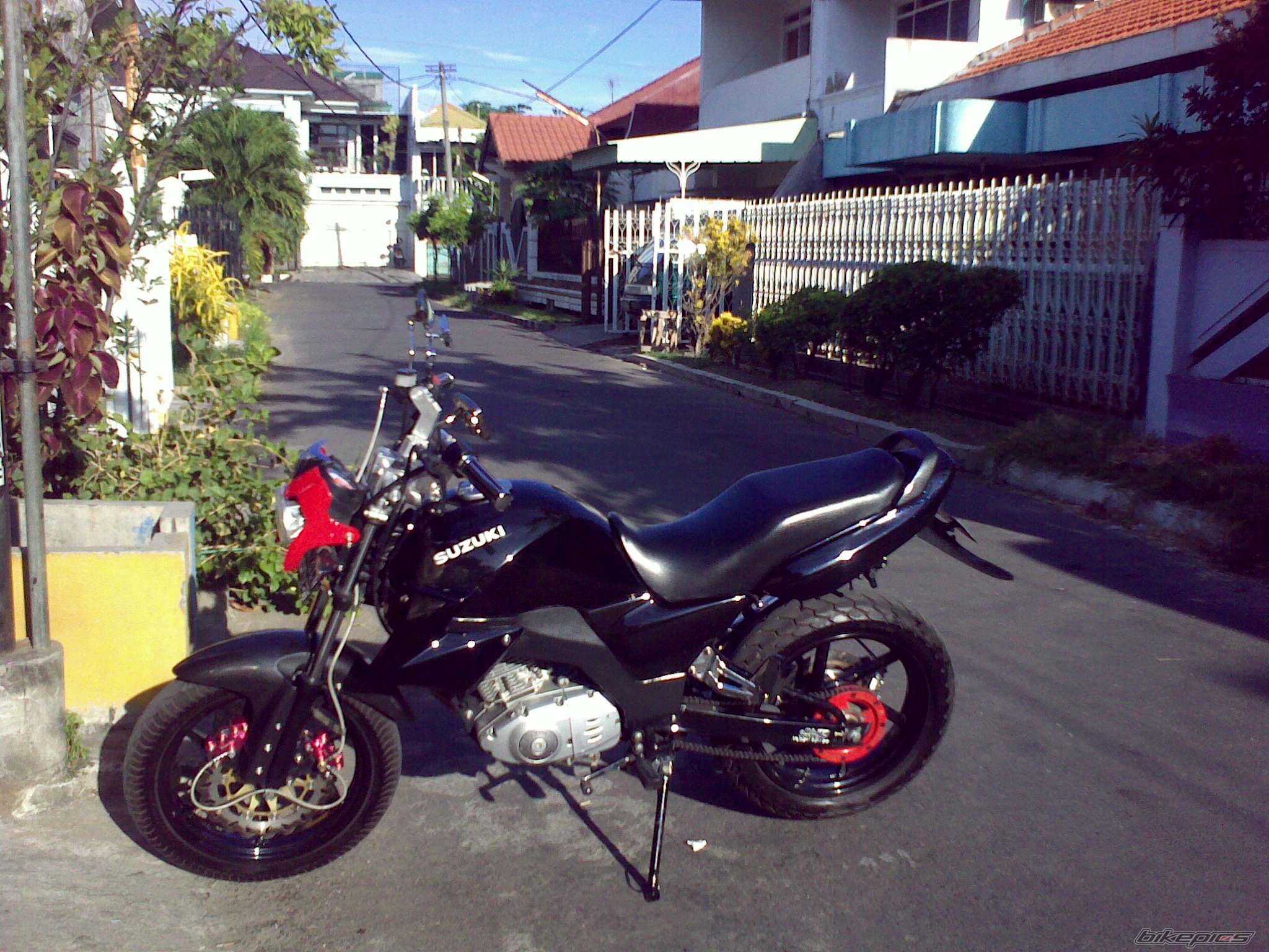 Photo 1573252