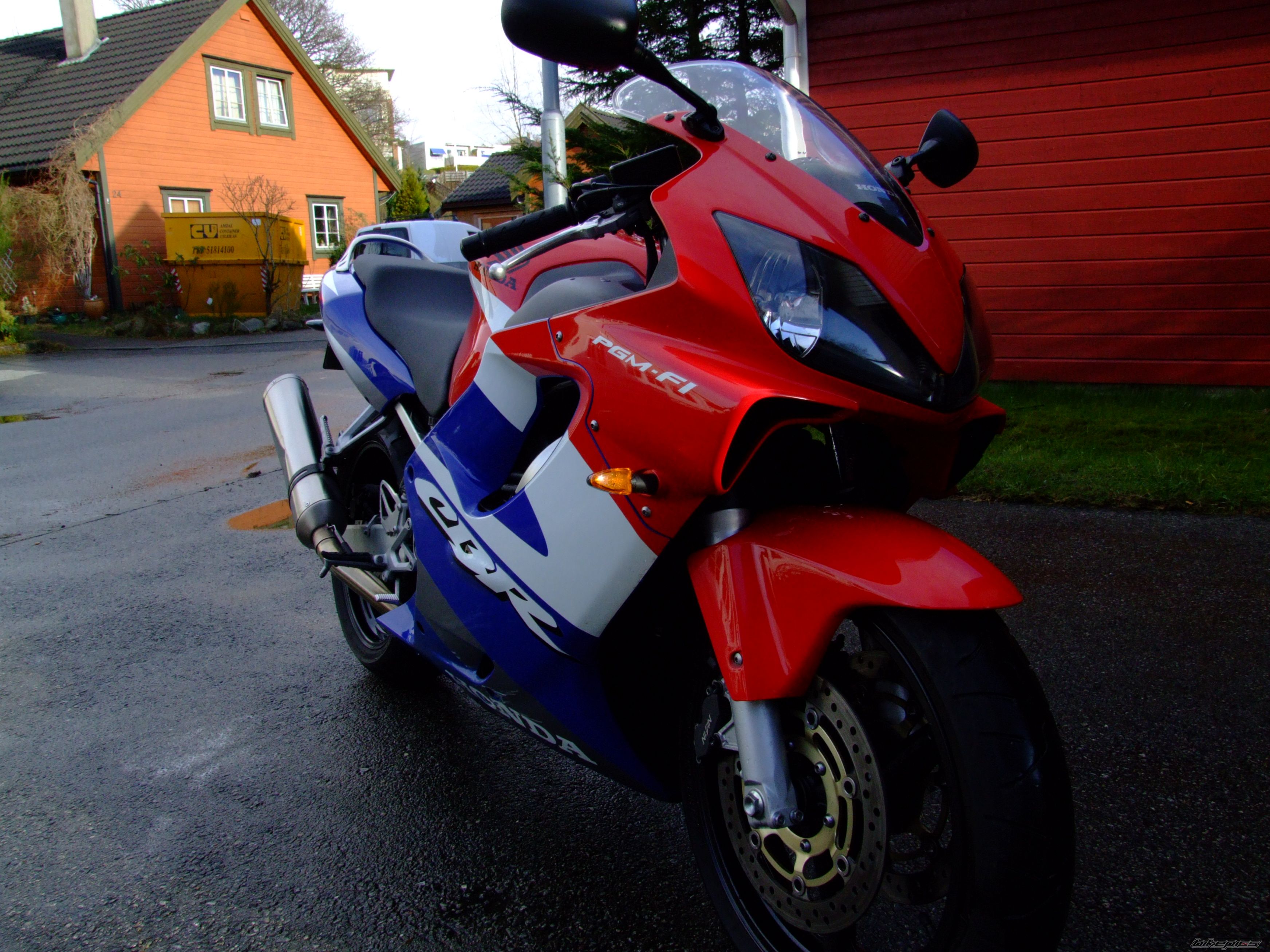 Bike Photo 1573344
