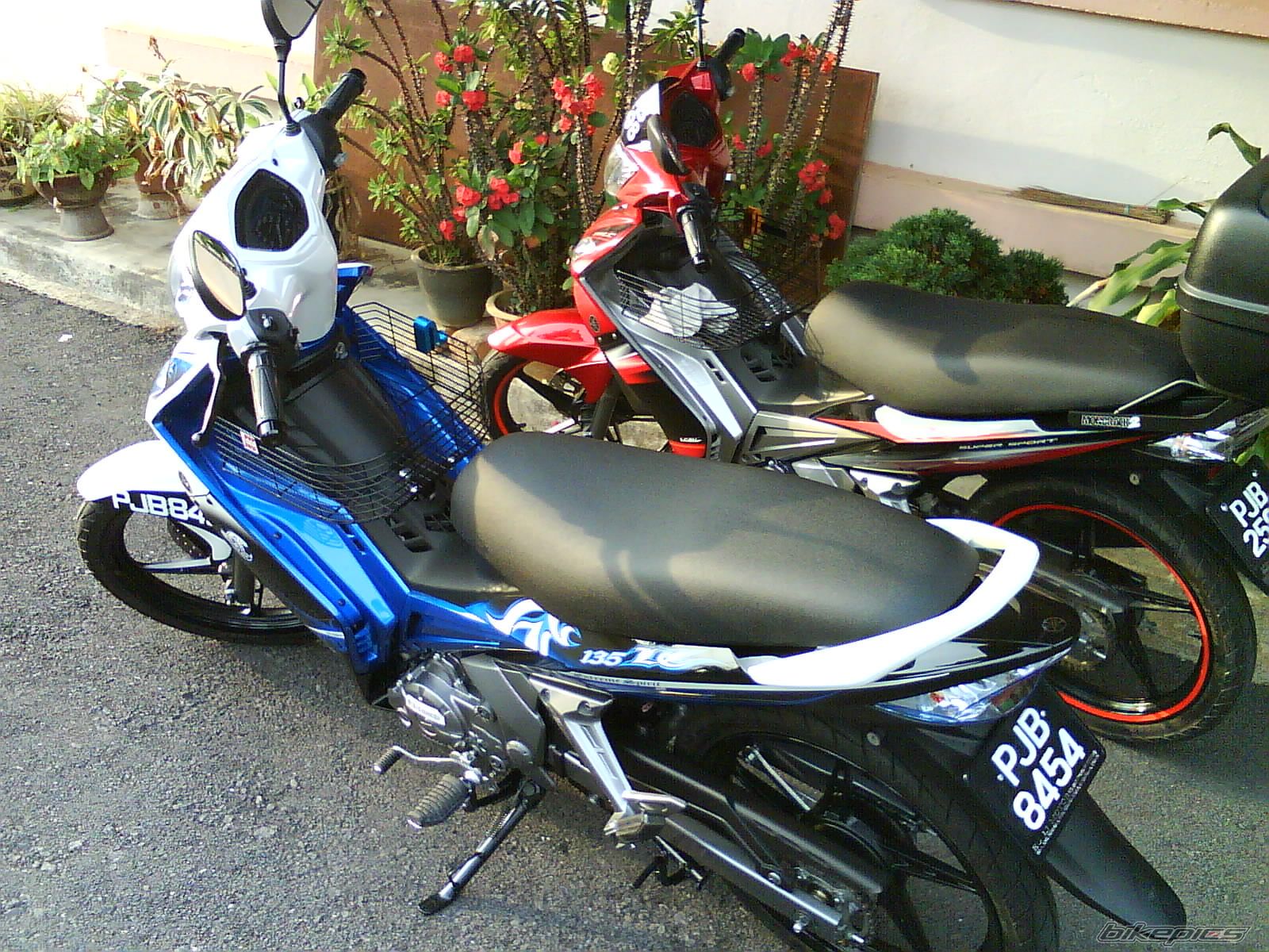 Photo 1573376