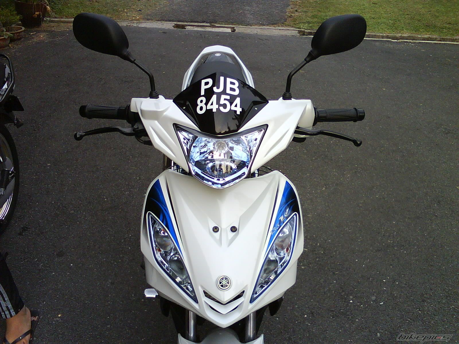 Photo 1573381