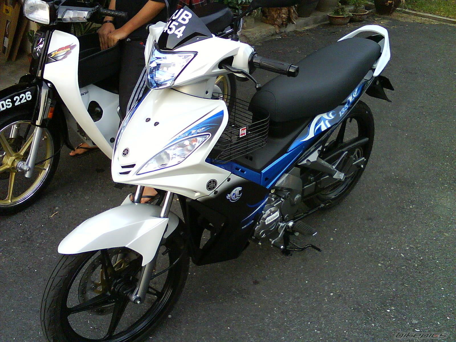 Photo 1573382