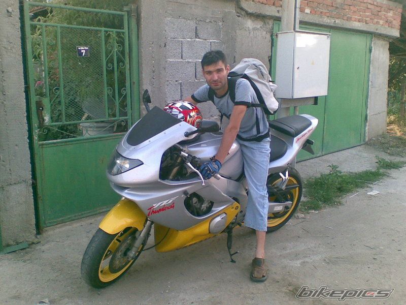 Photo 1573521